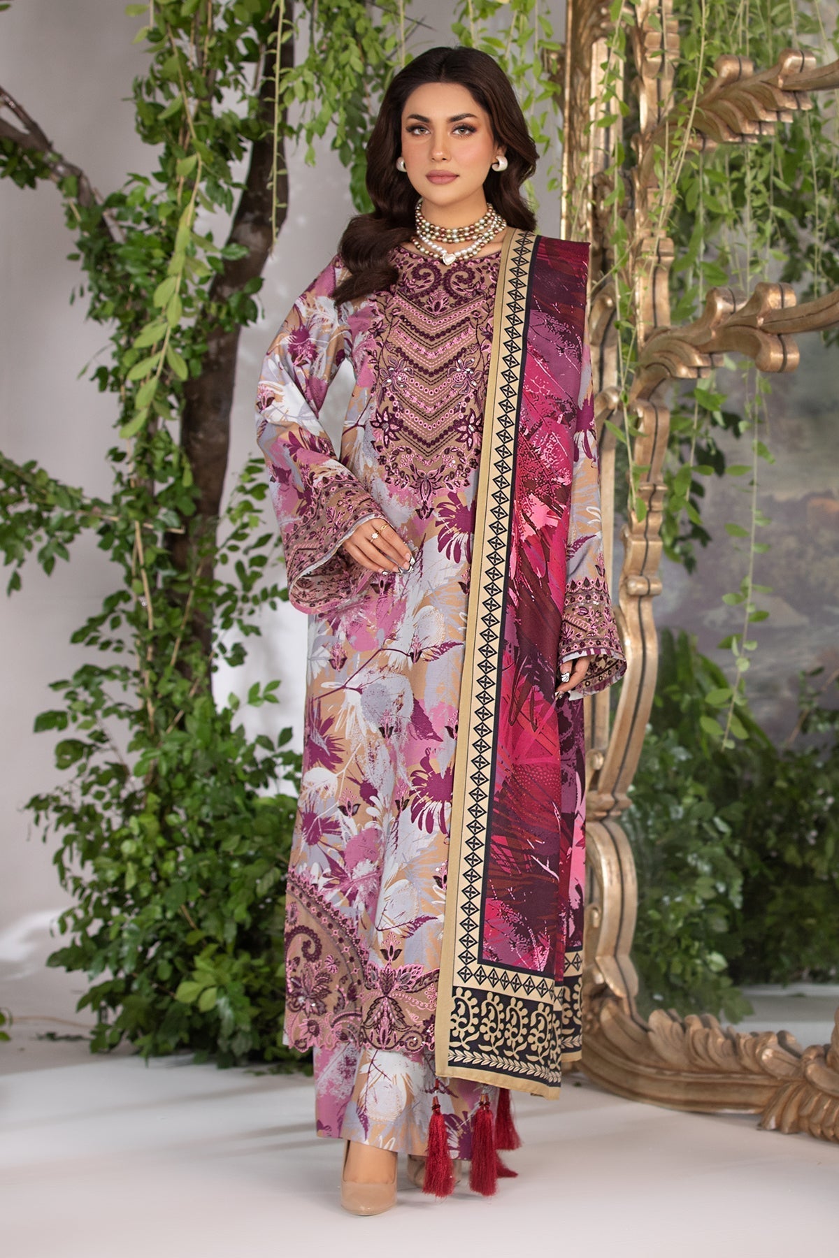 Imrozia Premium | Masakali Winter Pret | I.P-78 Abroo - Pakistani Designer Dress - by Imrozia Premium | Type: Ladies Clothes - 100% Original at Saira Sultan