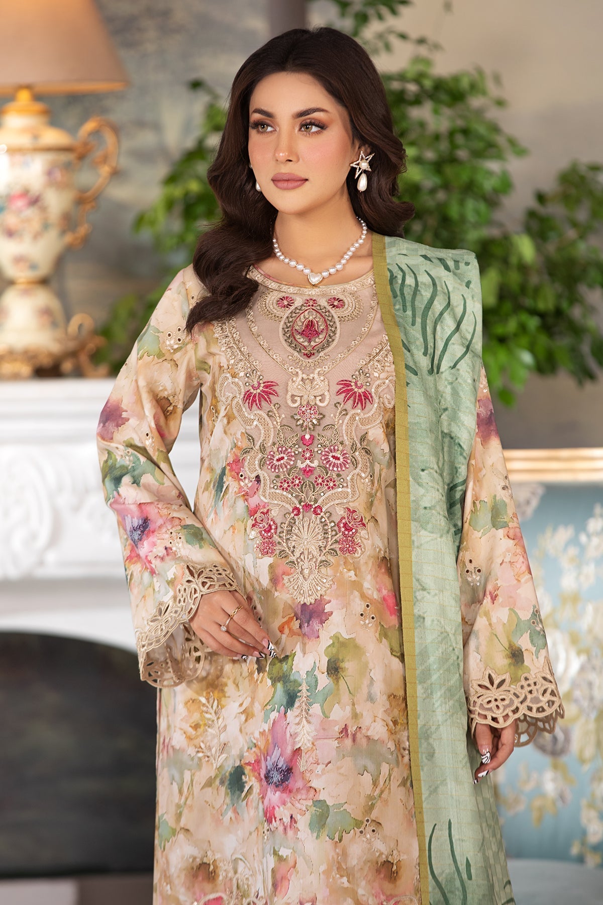 Imrozia Premium | Masakali Winter Pret | I.P-85 Resham - Pakistani Designer Dress - by Imrozia Premium | Type: Ladies Clothes - 100% Original at Saira Sultan