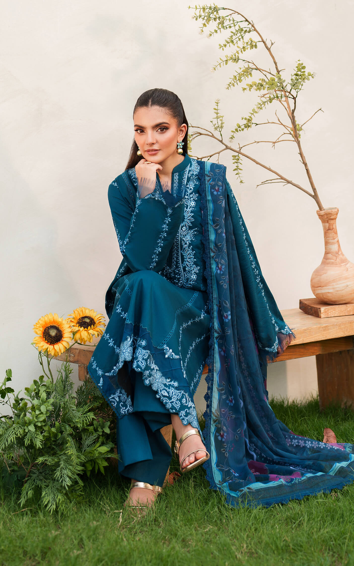 Asifa and Nabeel | Eden Cambric 25 | Iris Cloud ECU25-05 - Pakistani Designer Dress - by Asifa and Nabeel - Type : Ladies Clothes - 100% Original at Saira Sultan