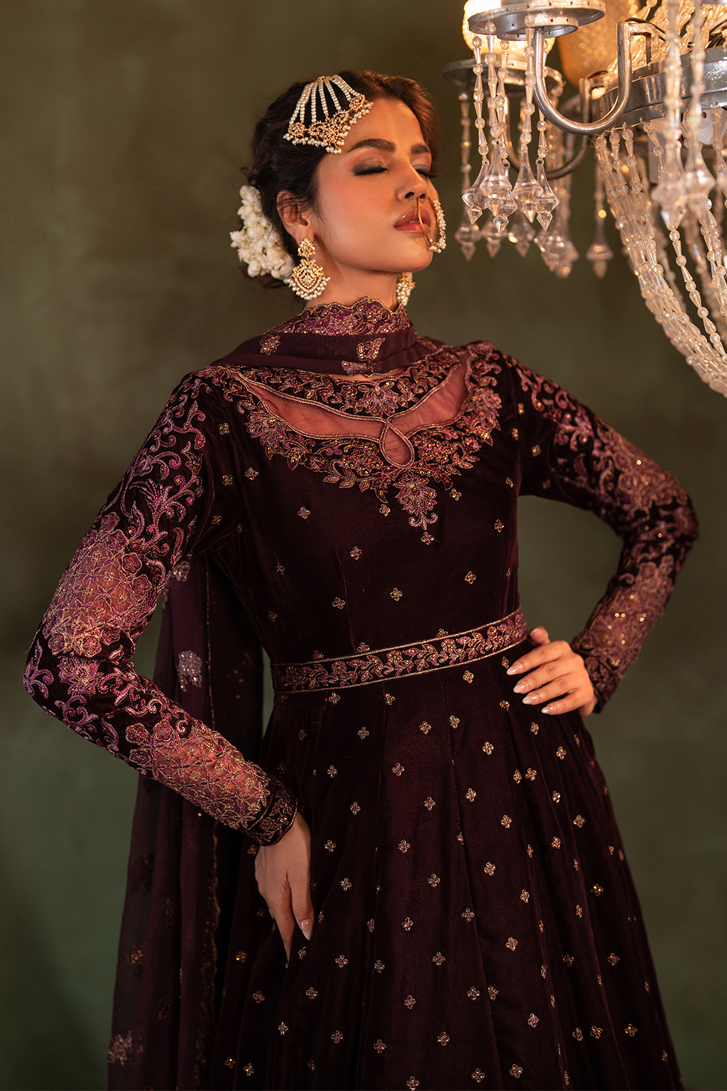 Iznik | Exclusive Velvet | IV-54 - Pakistani Designer Dress - by Iznik | Type: Ladies Clothes - 100% Original at Saira Sultan