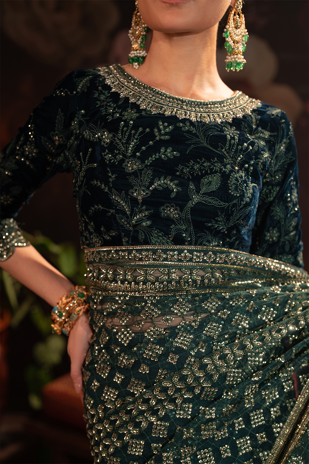 Iznik | Exclusive Velvet | IV-46 - Pakistani Designer Dress - by Iznik | Type: Ladies Clothes - 100% Original at Saira Sultan