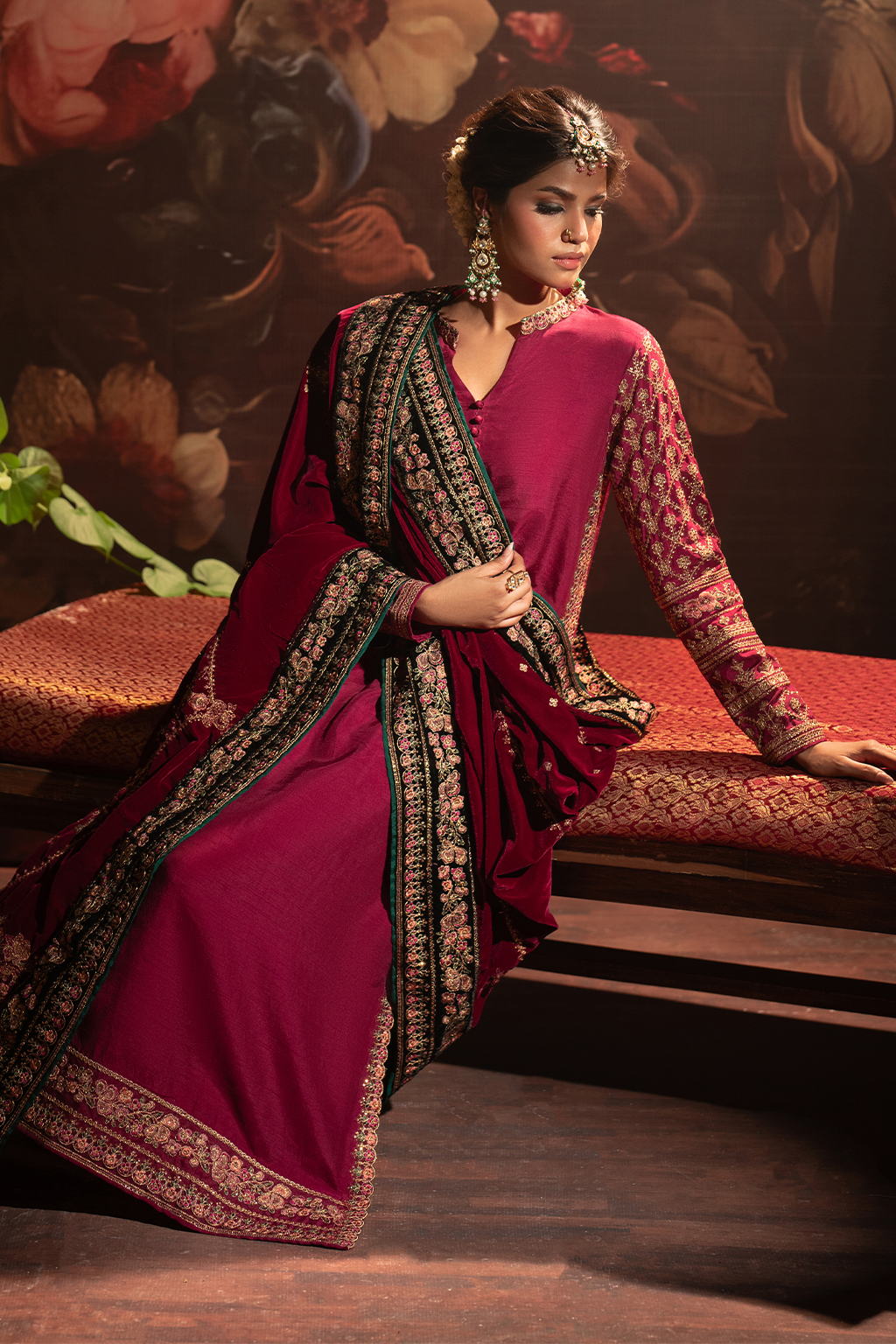 Iznik | Exclusive Velvet | IV-42 - Pakistani Designer Dress - by Iznik | Type: Ladies Clothes - 100% Original at Saira Sultan