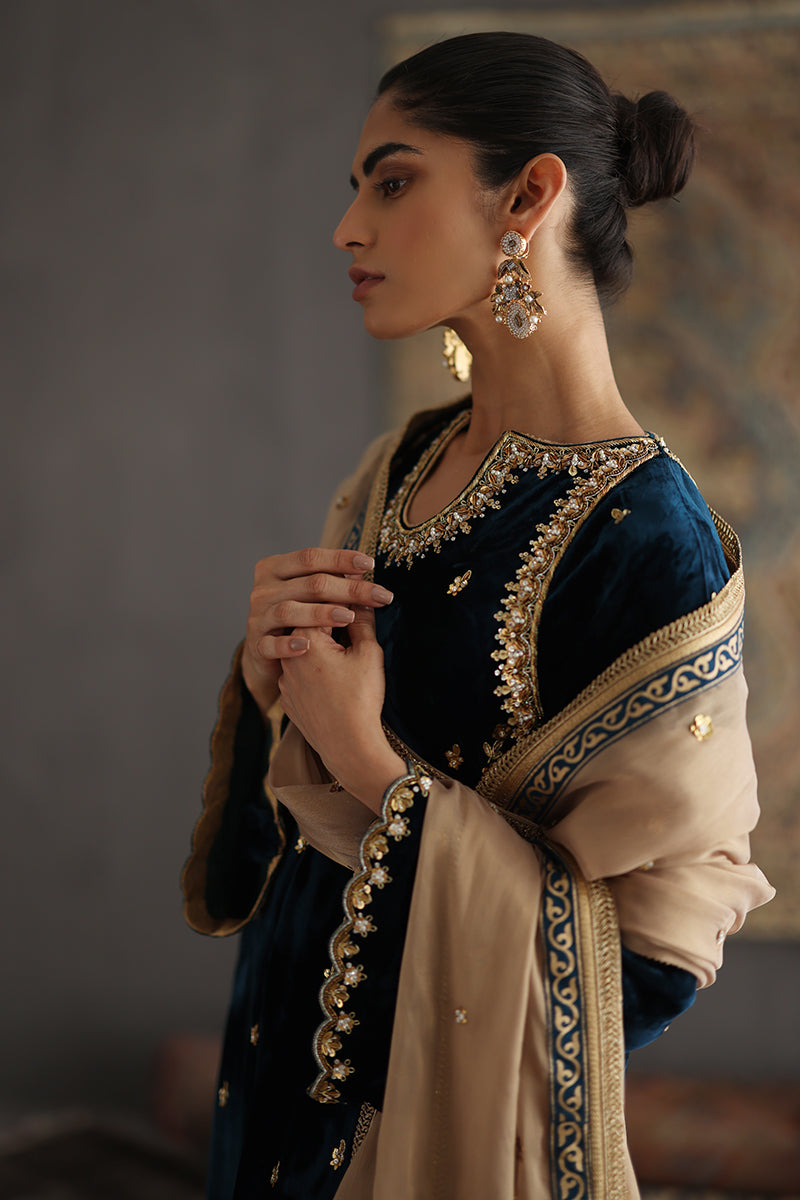 Sana Abbas | Velvet Formals | JOLINE L Teal Velvet