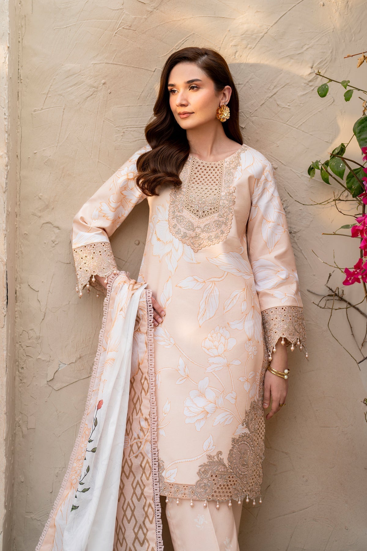 Alizeh | Levana Lawn | Kaai L Pale Peach Lawn