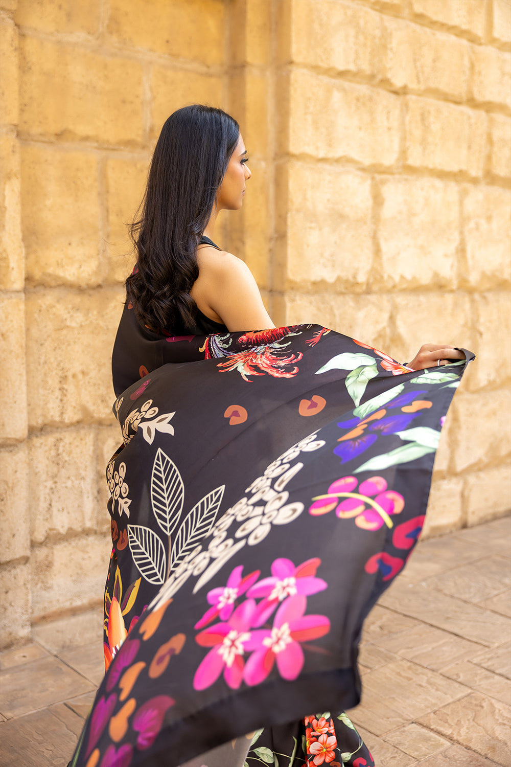 Saira Rizwan | Resort Collection 25 | VIOLA-SRRC06-25 L Black Charmeuse Silk