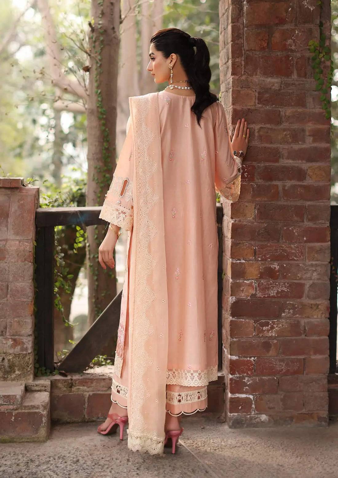 Kahf Premium | Festive Lawn 24 | KFL-11 MAAHRU - Pakistani Designer Dress - by Kahf Premium | Type: Luxury - 100% Original at Saira Sultan