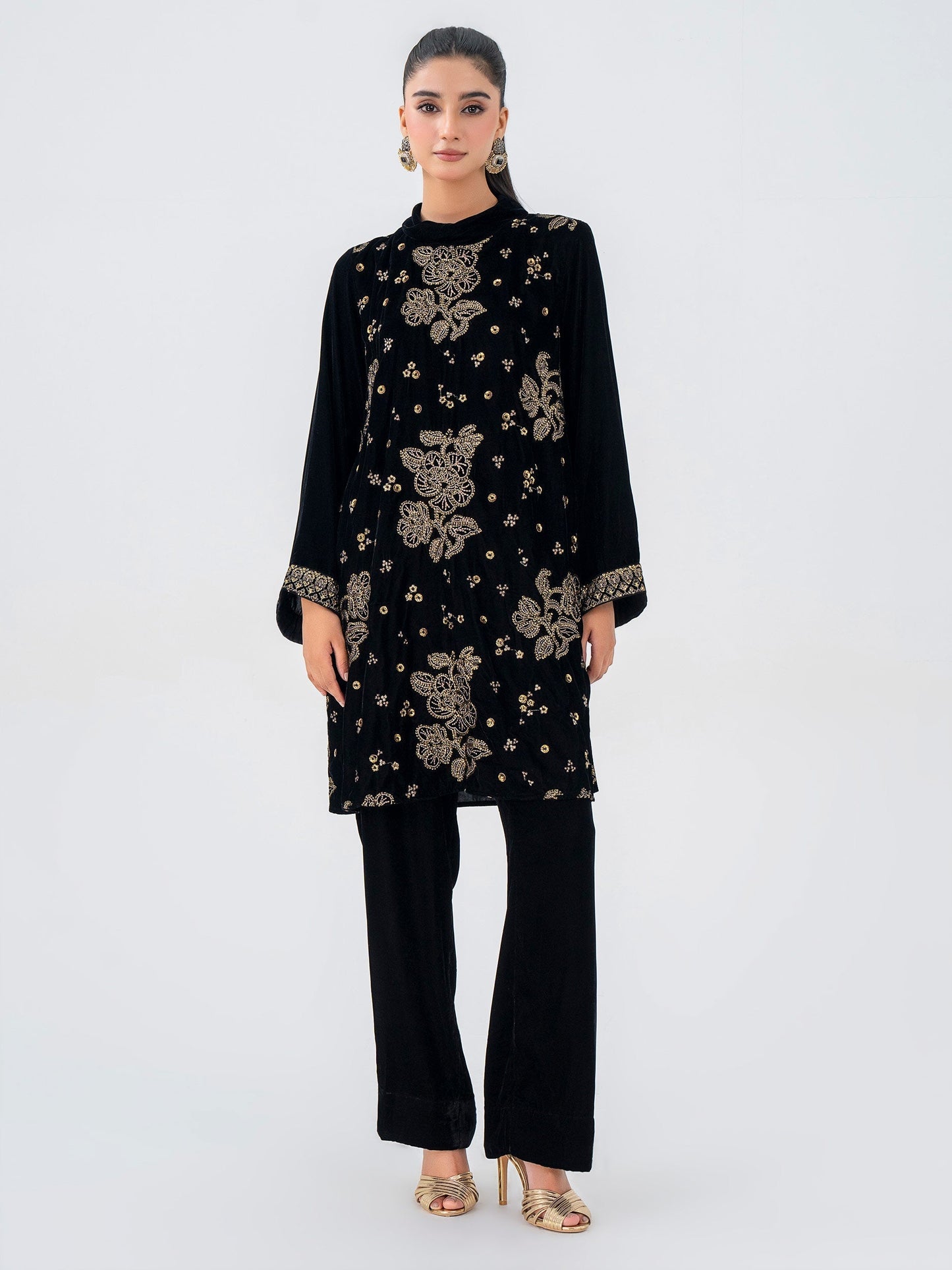 Lime Light | Velvet Pret | V-13 XS Black Velvet