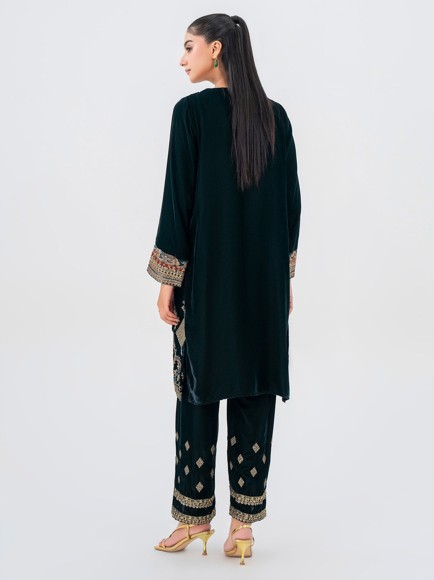 Lime Light | Velvet Pret | V-14 S Dark Teal Blue Velvet
