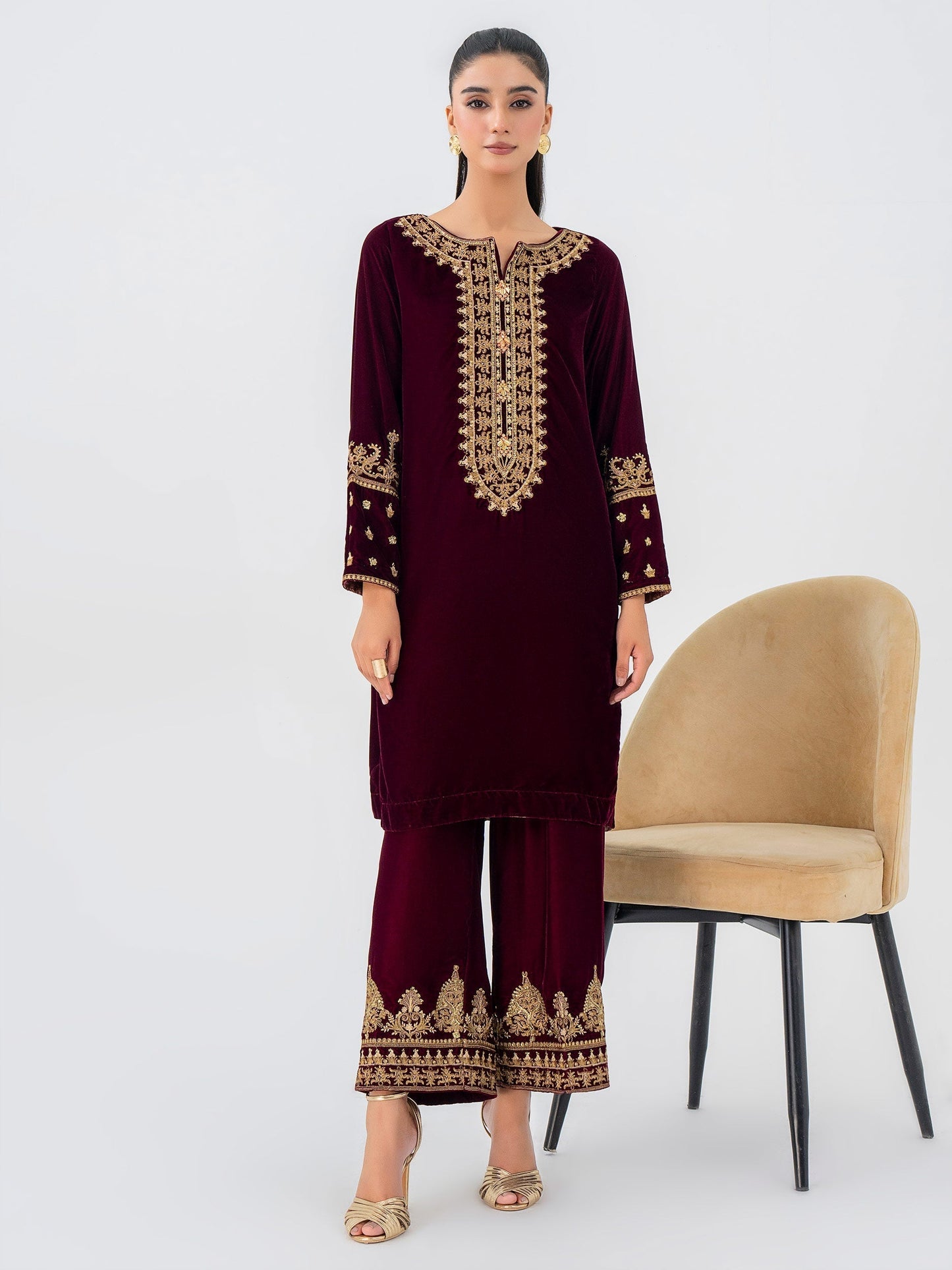 Lime Light | Velvet Pret | V-15 XS Maroon Velvet