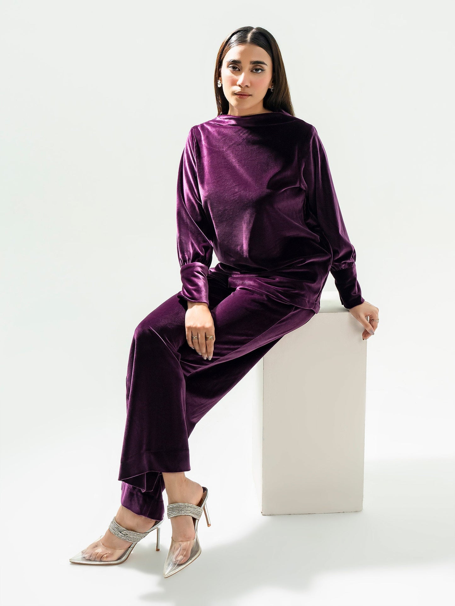 Lime Light | Velvet Pret | V-01