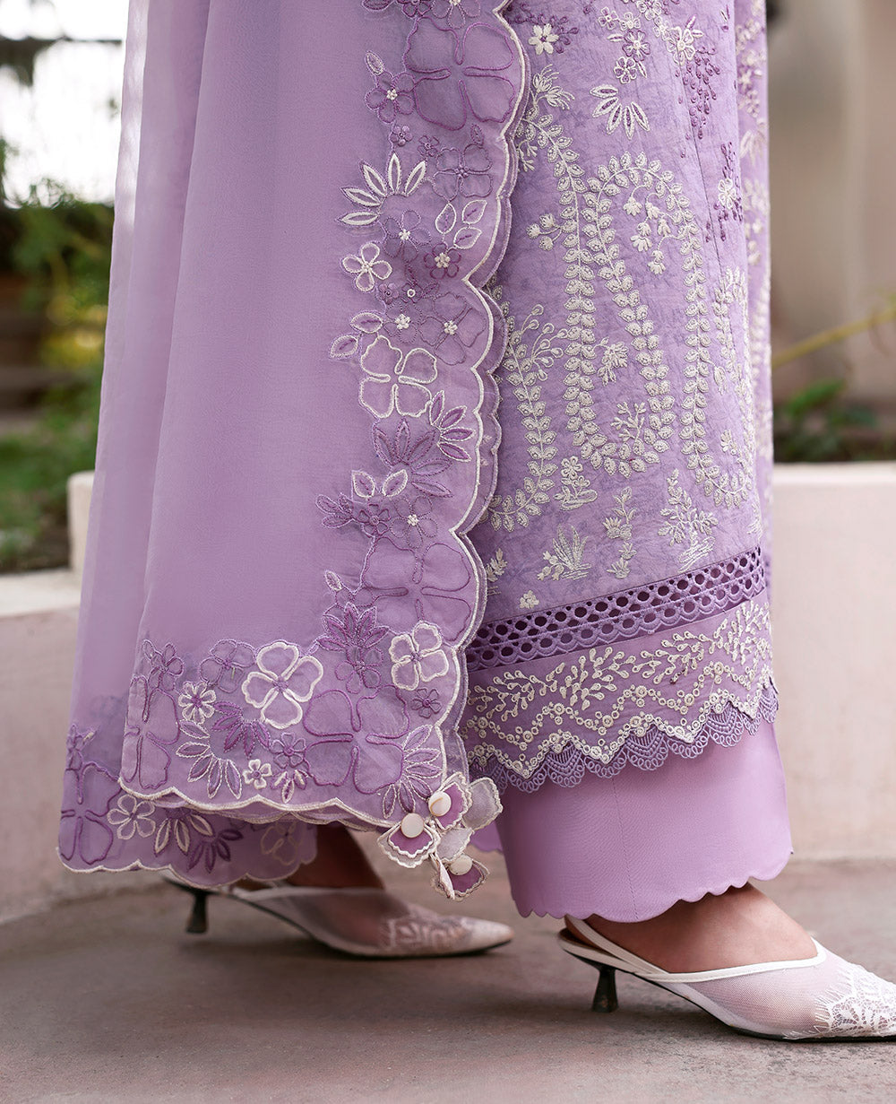 Republic Womenswear | Embroidered Pret | M-154 - Pakistani Designer Dress - by Republic Womenswear - Type : Ladies Clothes - 100% Original at Saira Sultan