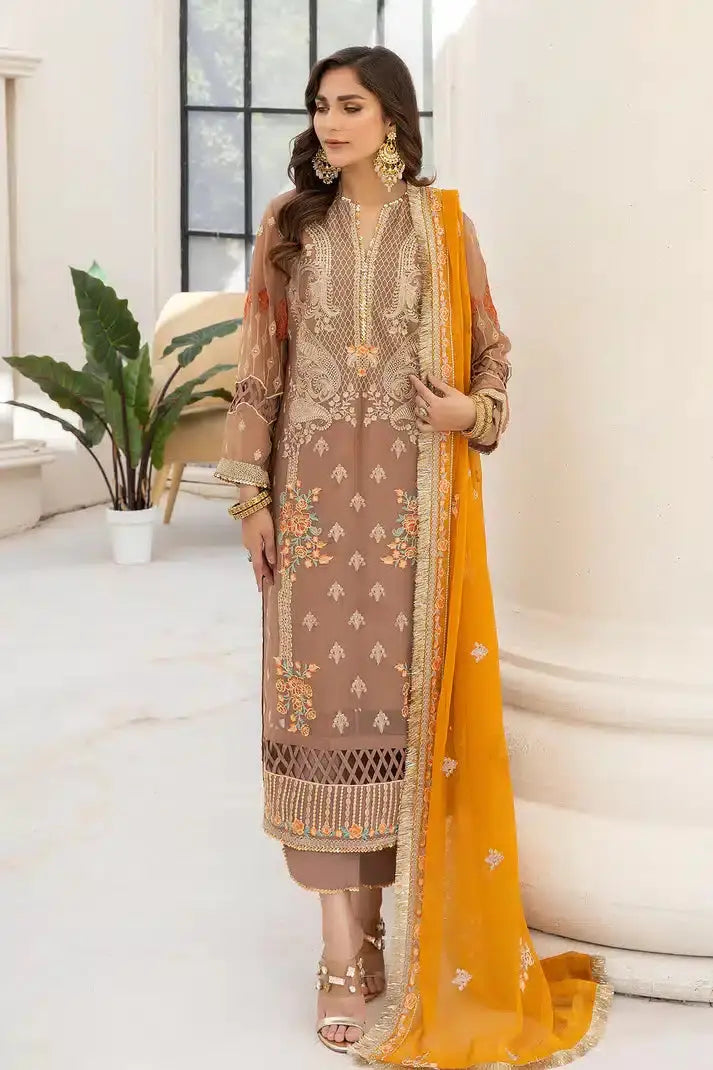 Imrozia Premium | Naqsh Formals 23 | M-53 Eleonora - Pakistani Designer Dress - by Imrozia Premium | Type: Formal - 100% Original at Saira Sultan