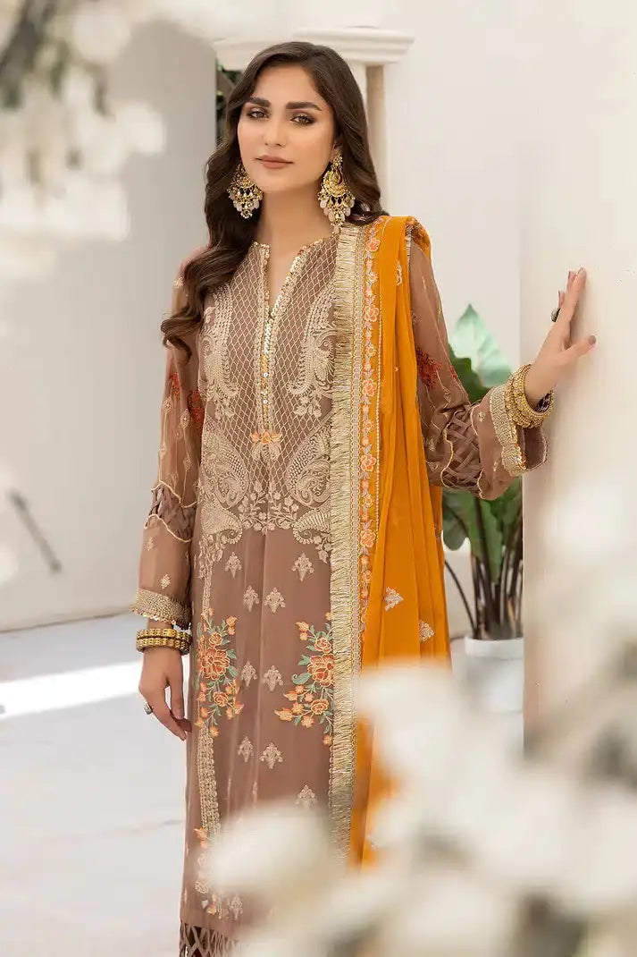 Imrozia Premium | Naqsh Formals 23 | M-53 Eleonora - Pakistani Designer Dress - by Imrozia Premium | Type: Formal - 100% Original at Saira Sultan