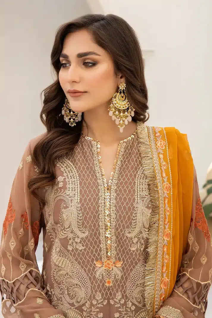 Imrozia Premium | Naqsh Formals 23 | M-53 Eleonora - Pakistani Designer Dress - by Imrozia Premium | Type: Formal - 100% Original at Saira Sultan