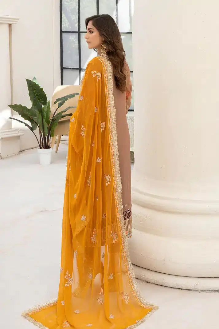 Imrozia Premium | Naqsh Formals 23 | M-53 Eleonora - Pakistani Designer Dress - by Imrozia Premium | Type: Formal - 100% Original at Saira Sultan