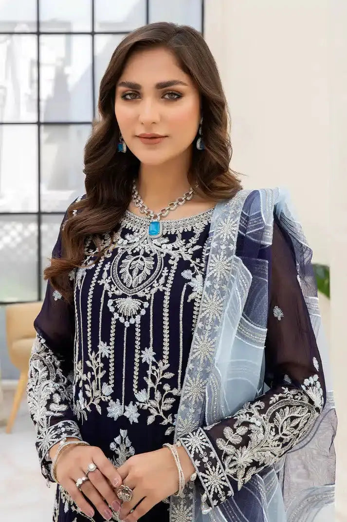 Imrozia Premium | Naqsh Formals 23 | M-54 Zoe - Pakistani Designer Dress - by Imrozia Premium | Type: Formal - 100% Original at Saira Sultan