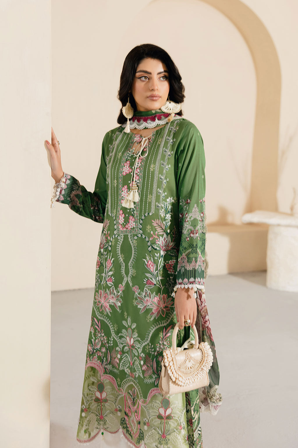 Ramsha | Mashaal Luxury Lawn | L-1307 M Apple Green Lawn