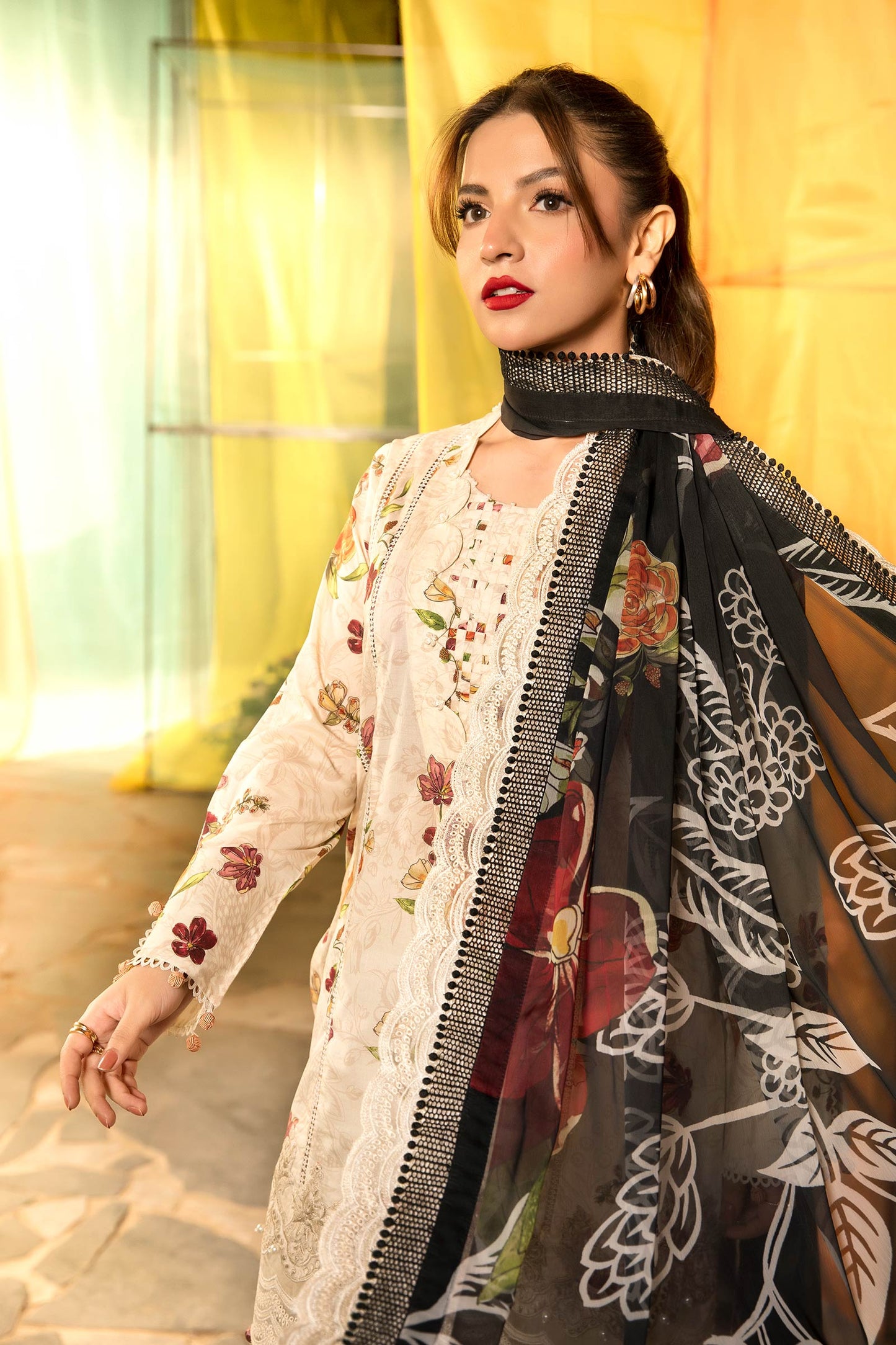 Maria B | M Basic Summer Lawn 25 | MB-CUS25-702B M Beige Lawn