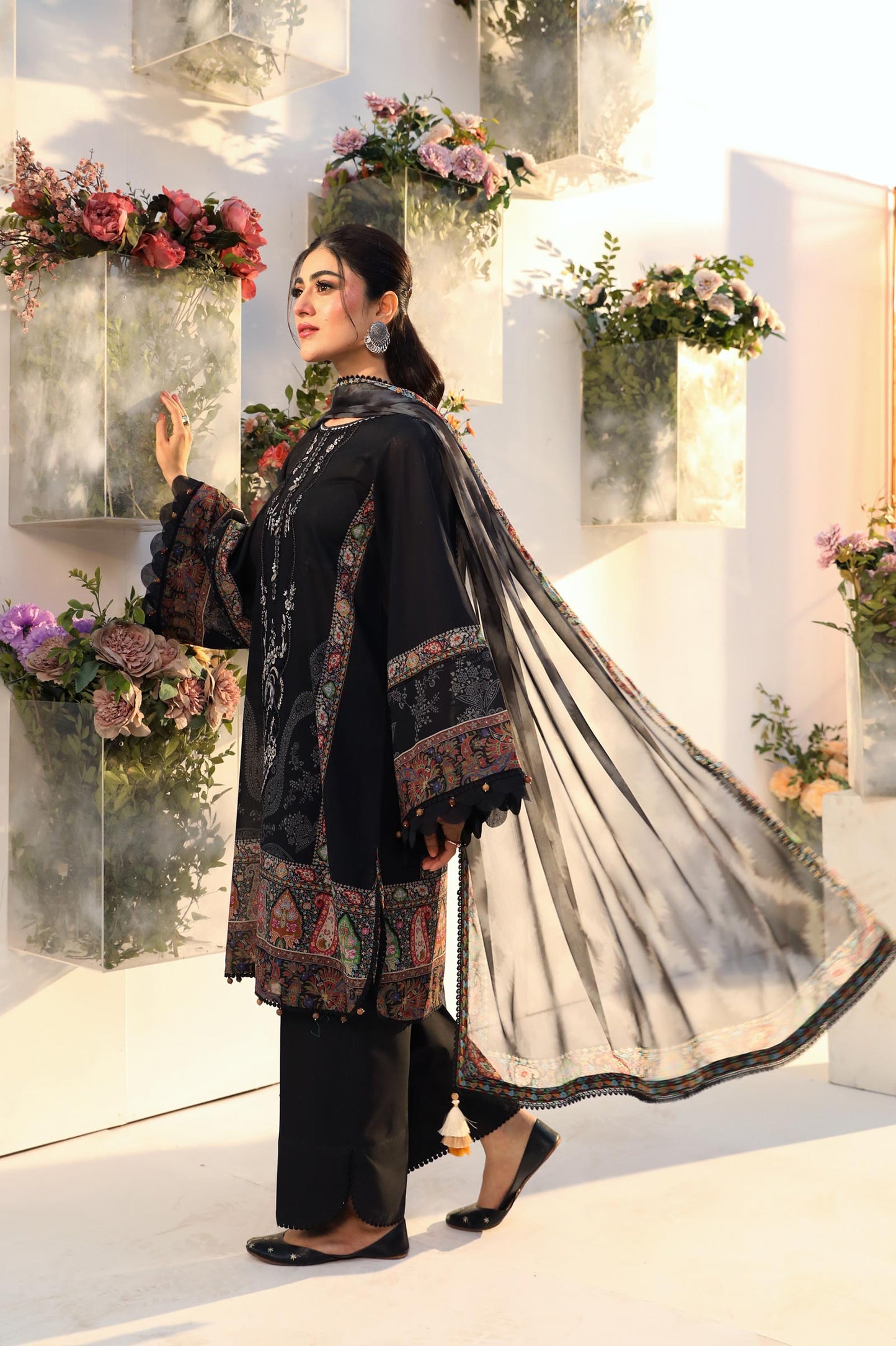 Maria B | M Basic Summer Lawn 25 | MB-CUS25-703A L Black Lawn