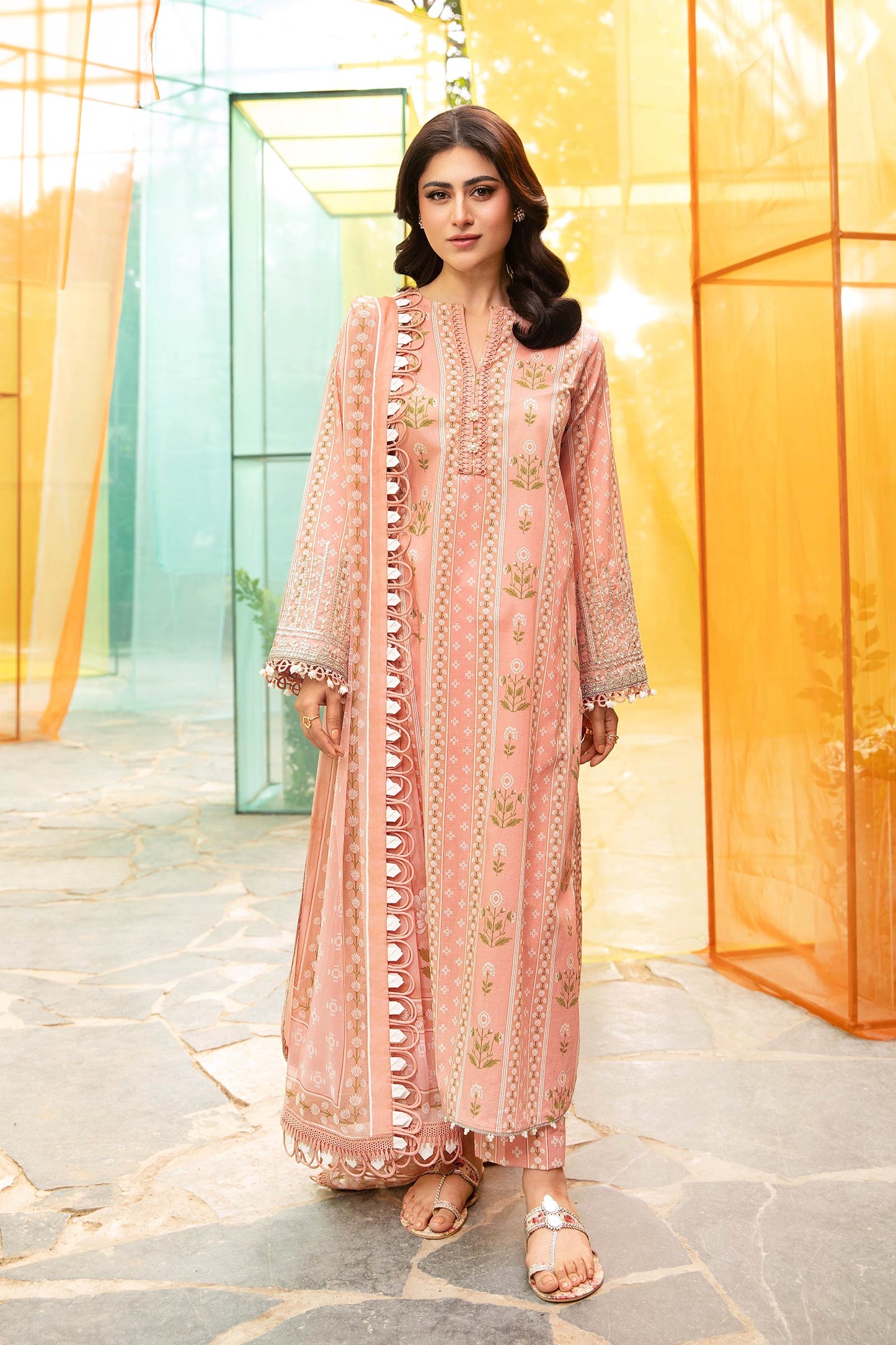 Maria B | M Basic Summer Lawn 25 | MB-CUS25-711B XS Pink Slub Lawn
