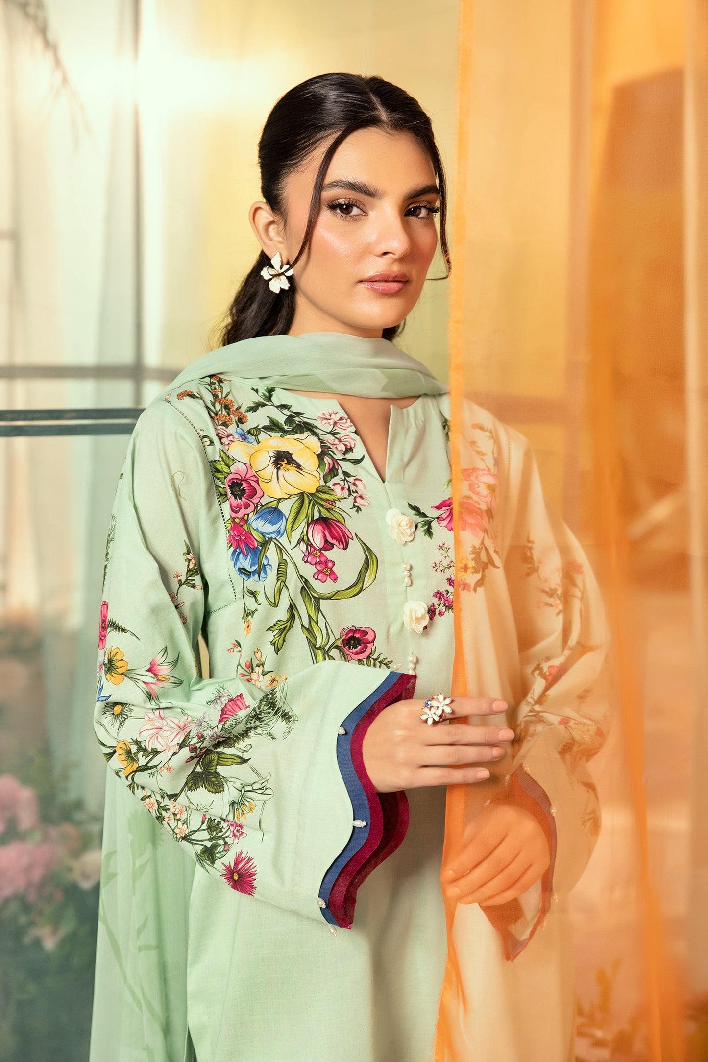 Maria B | M Basic Summer Lawn 25 | MB-CUS25-712B M Mint Green Slub Lawn