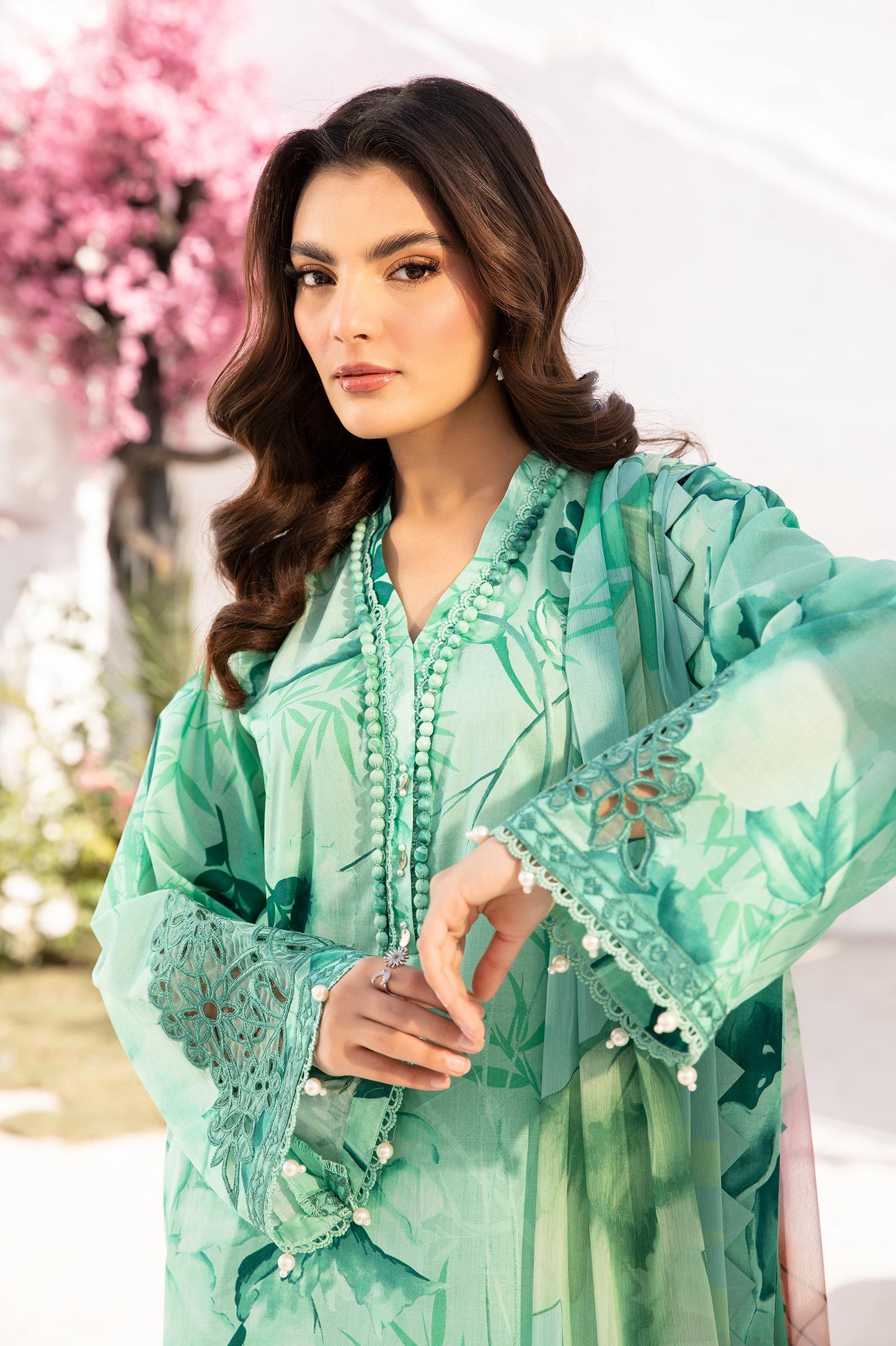 Maria B | M Basic Summer Lawn 25 | MB-CUS25-713A XL Mint Green Slub Lawn