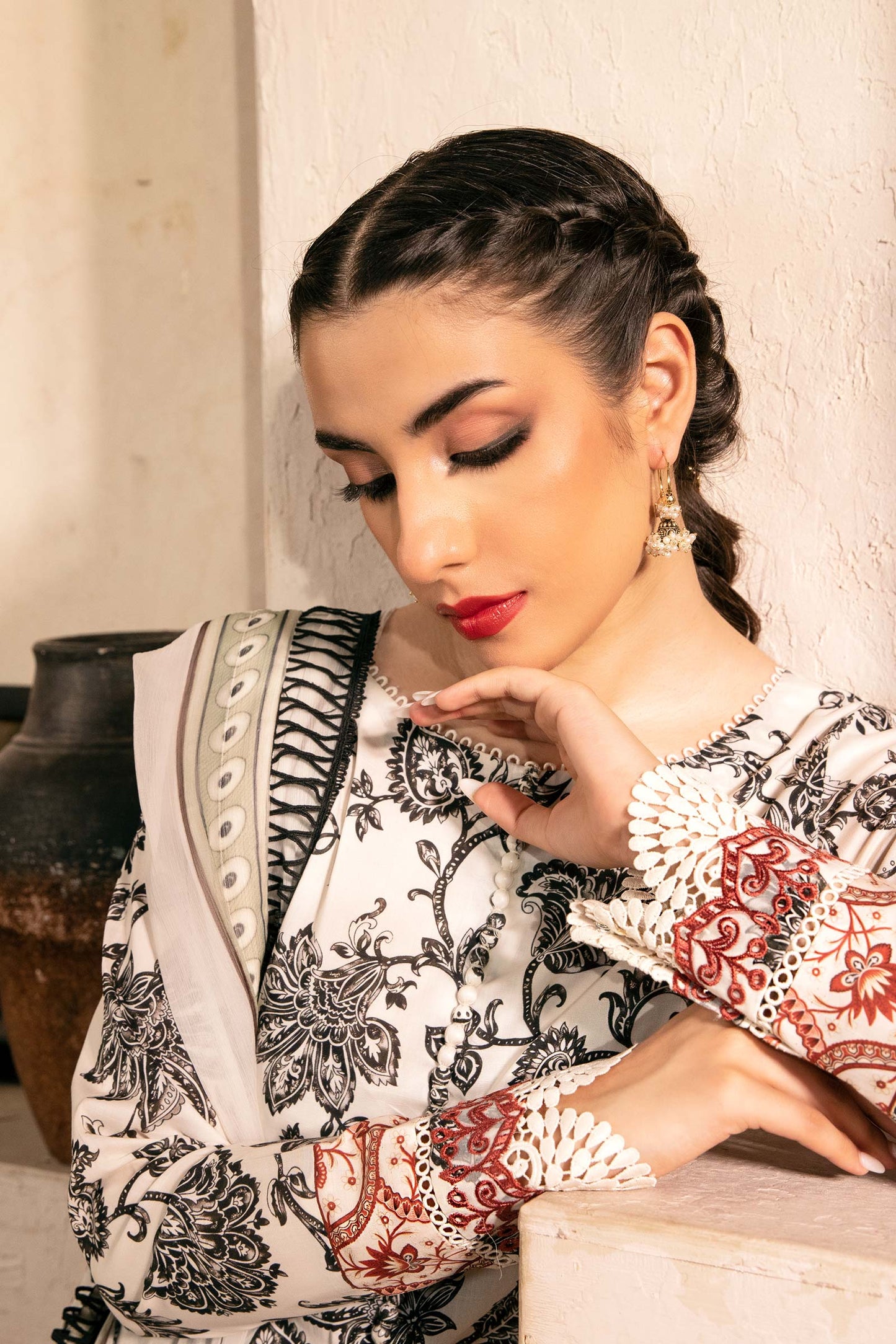 Maria B | Eid Basic Lawn | MB-CUS25-909A M Off White Lawn