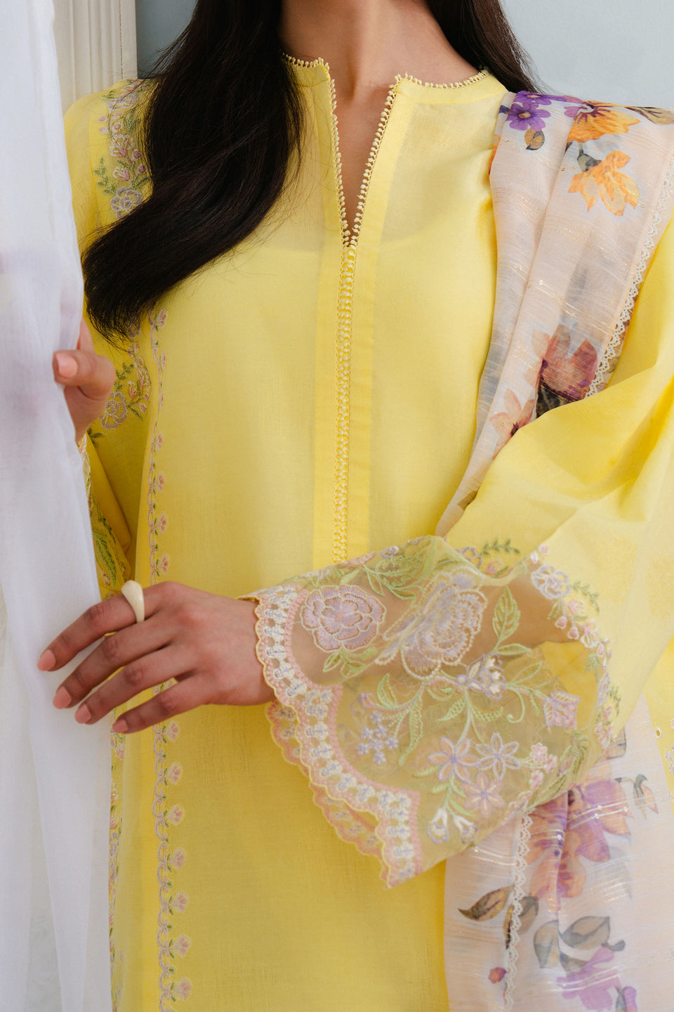 Zara Shahjahan | Coco Lawn 25 | MEADOW-8A M Yellow Jacquard