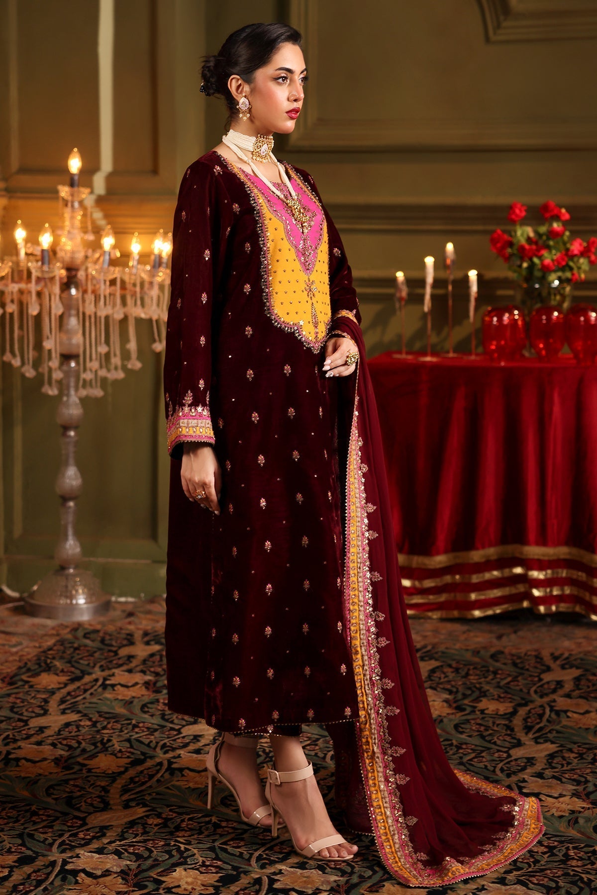 Charizma | Signora Velvet | VELVET CVT4-12 XL Maroon Velvet
