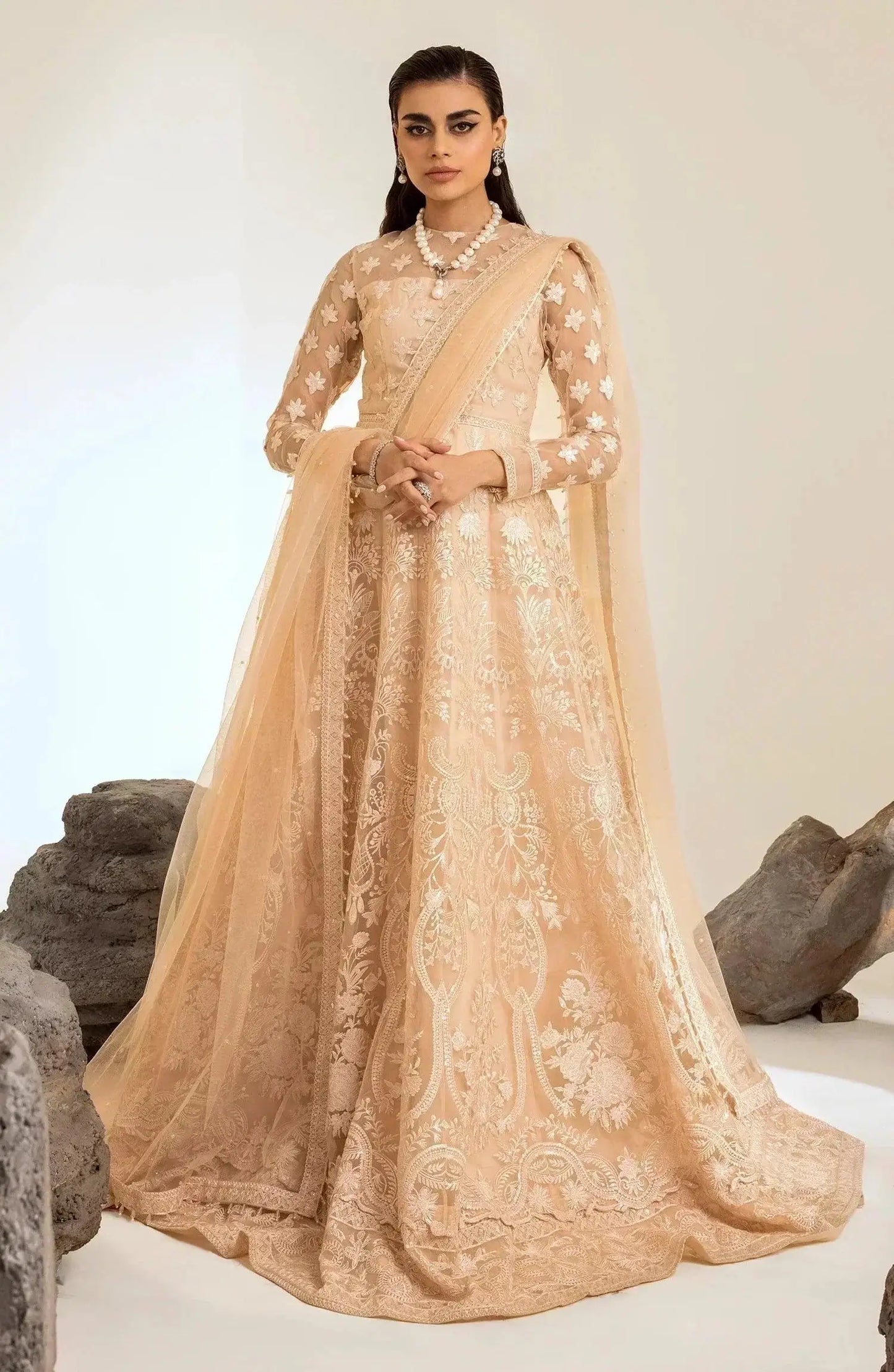 Maryum N Maria | The Brides 23 | Dazzle LighT (MS23-539) - Pakistani Designer Dress - by Maryum N Maria | Type: Bridal - 100% Original at Saira Sultan