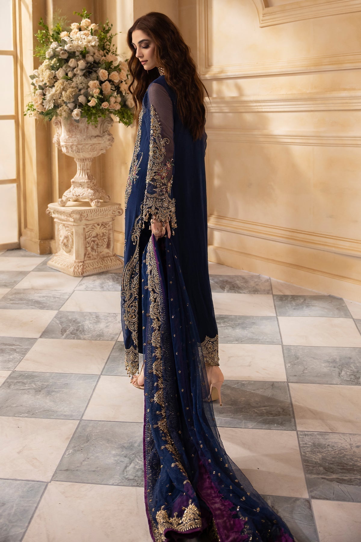 Charizma | Dastan e Jashan | DJW4-01 - Pakistani Designer Dress - by Charizma | Type: Formal - 100% Original at Saira Sultan