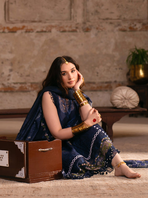 Parishay | Matsani Luxury Lawn 25 | MI - 05 XL Navy Blue Lawn