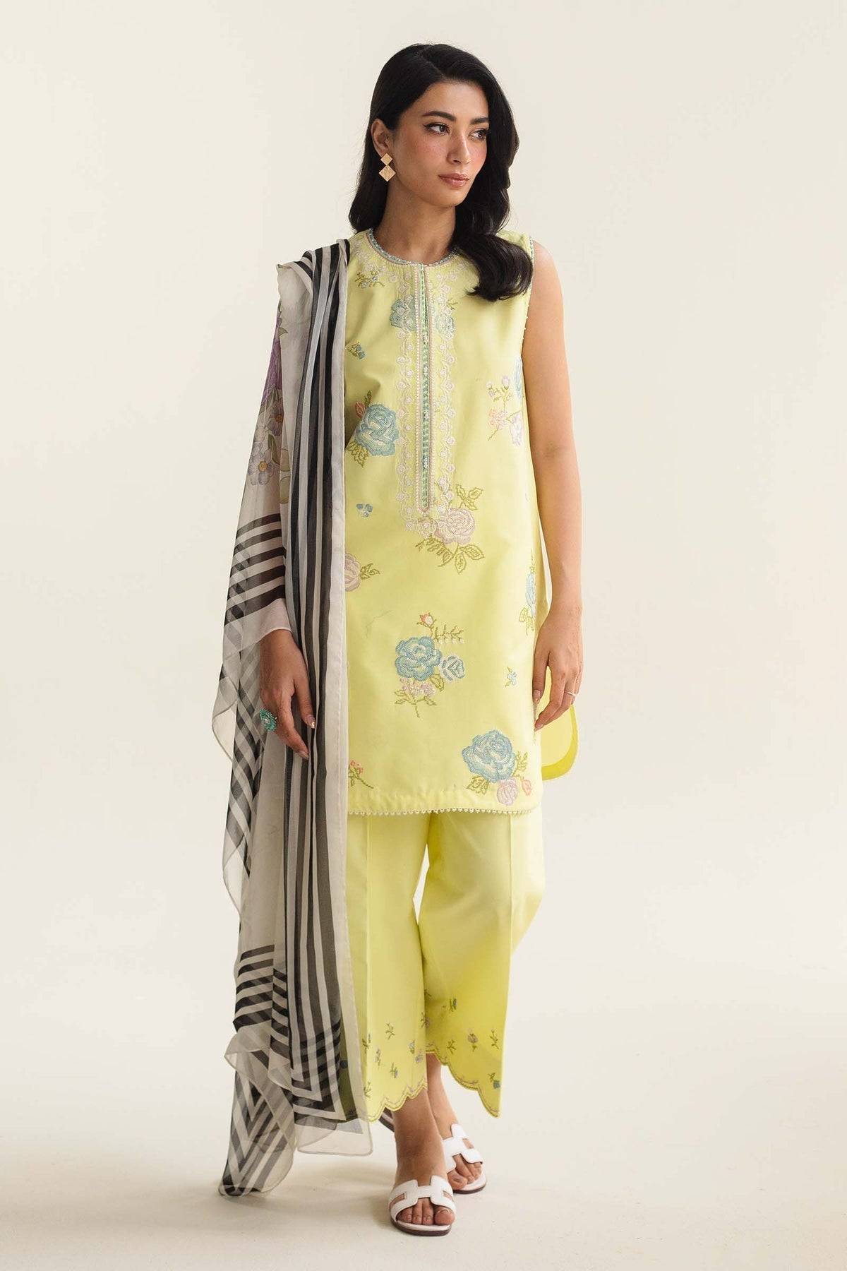 Zara Shahjahan | Coco Lawn Vol 2 | MIREA-3A - Pakistani Designer Dress - by Zara Shahjahan | Type: Luxury - 100% Original at Saira Sultan