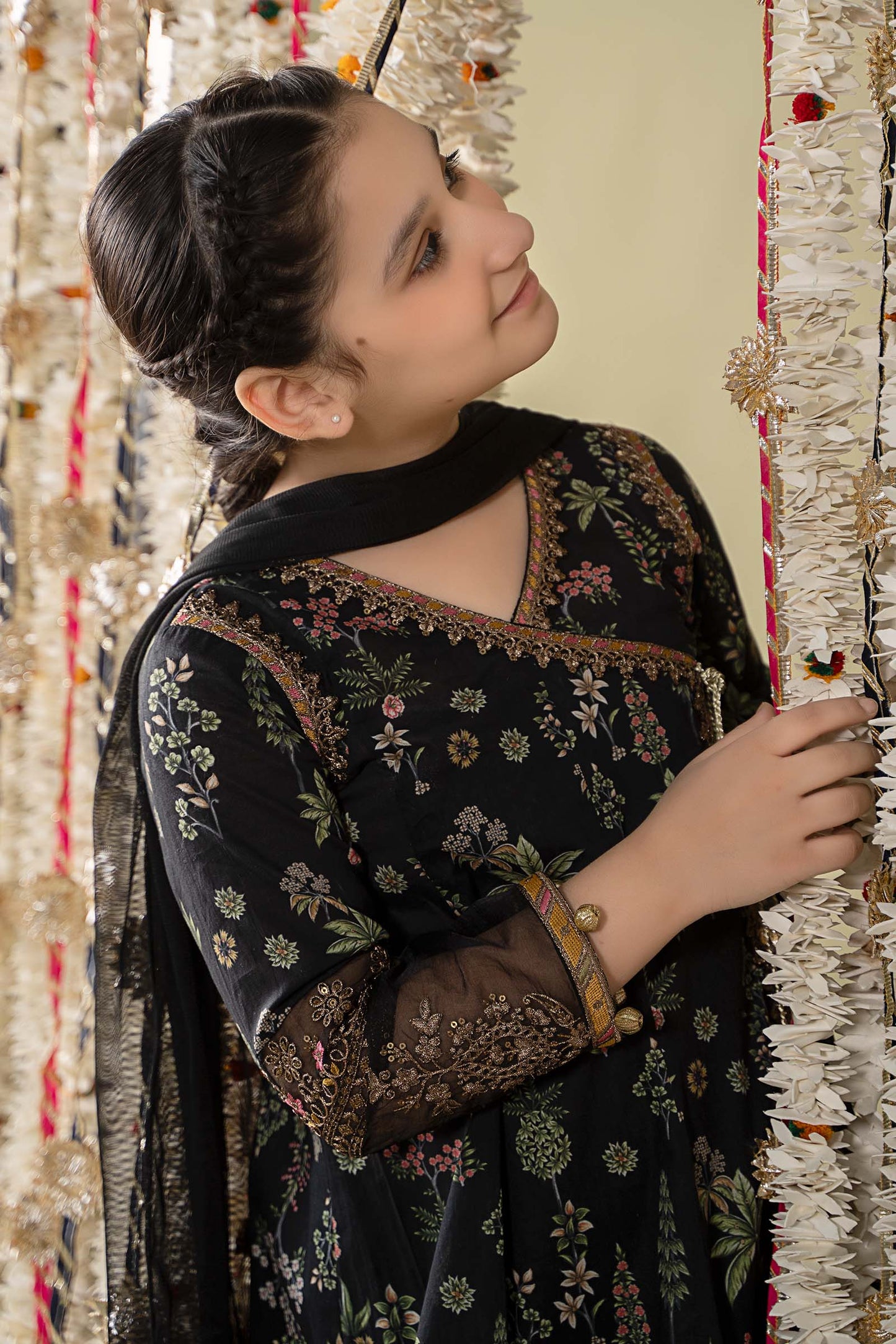Maria B | 3 Piece Printed Lawn Suit | MKD-EF25-13 8-Jun Black
