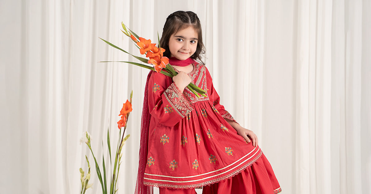 Maria B | 3 Piece Embroidered Lawn Suit | MKD-EF25-15