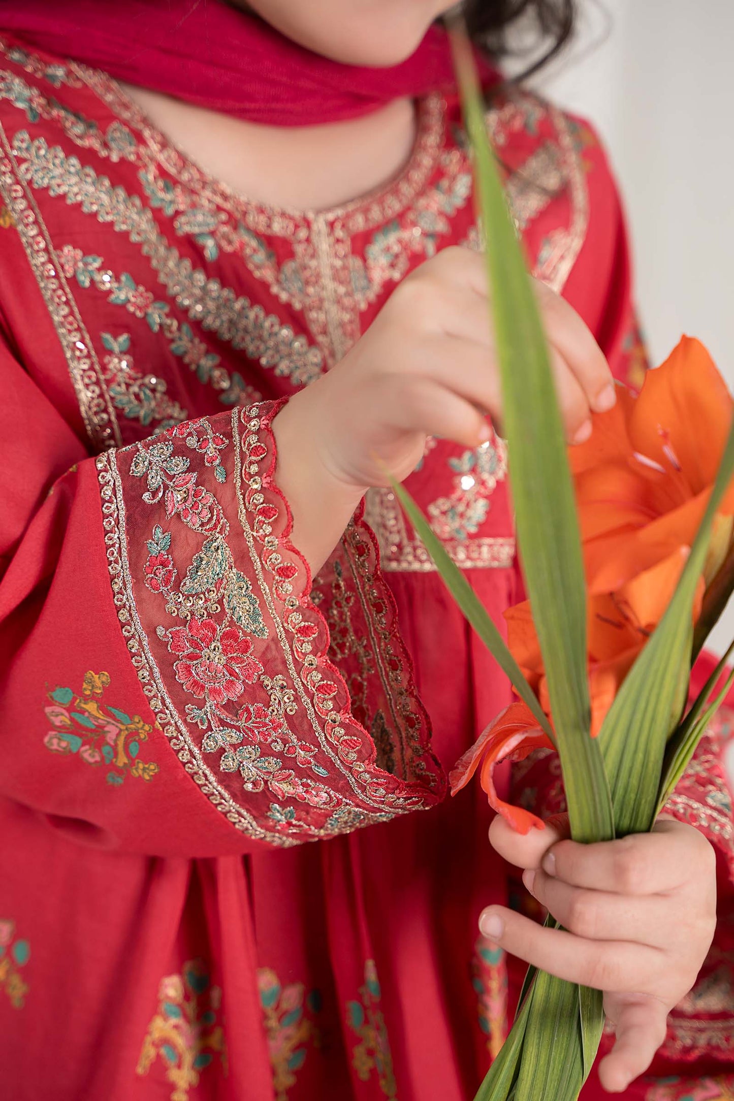 Maria B | 3 Piece Embroidered Lawn Suit | MKD-EF25-15 8-Jun Pink