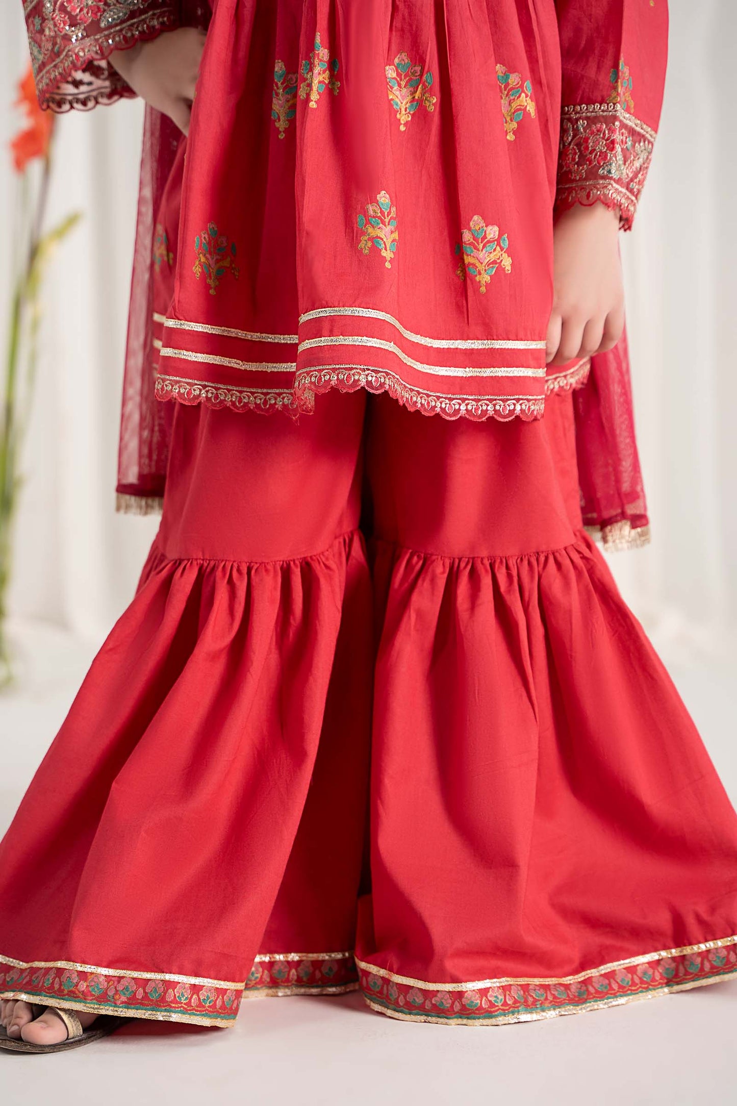 Maria B | 3 Piece Embroidered Lawn Suit | MKD-EF25-15 12-Oct Pink