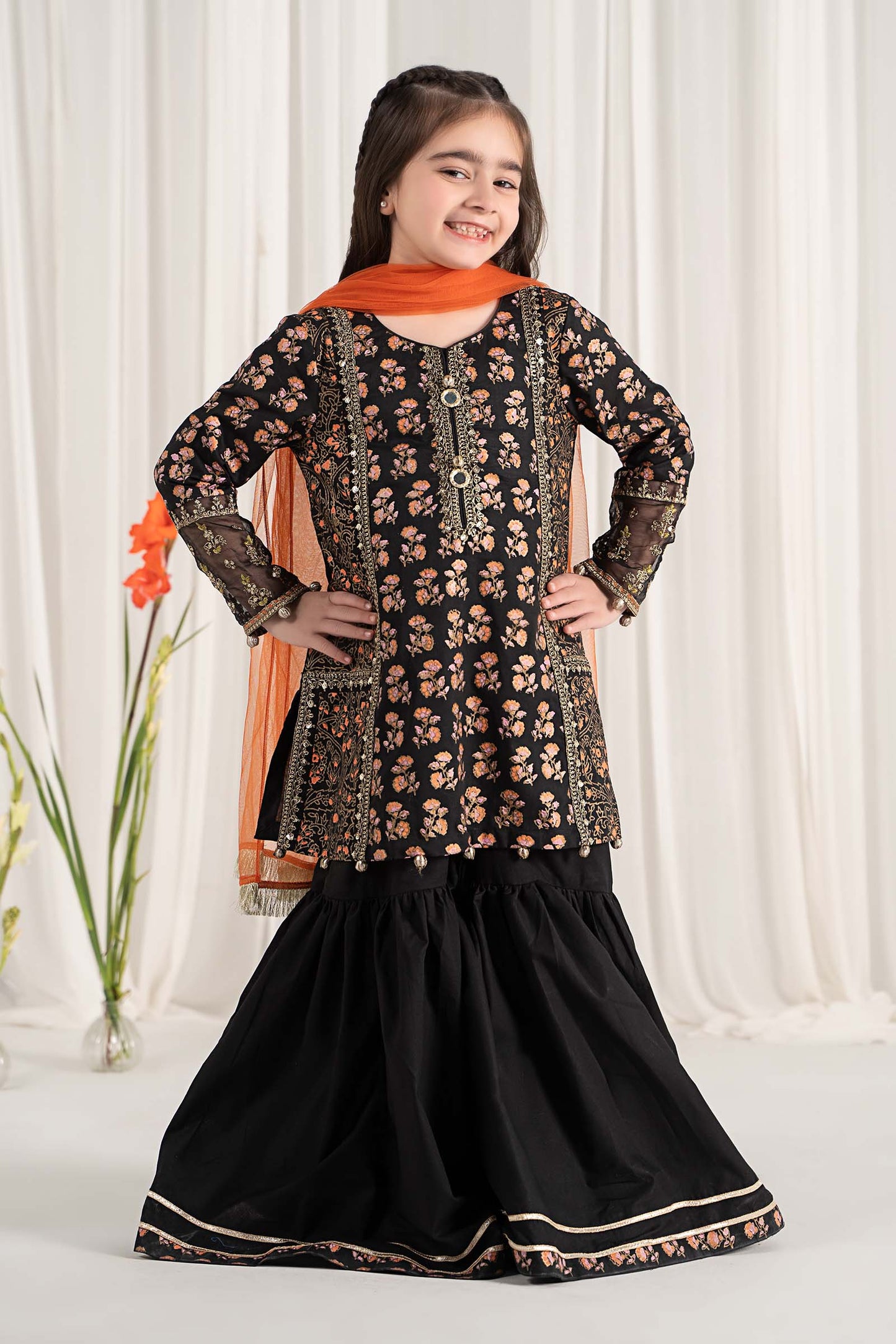 Maria B | 3 Piece Embroidered Lawn Suit | MKD-EF25-23 4-Feb Black
