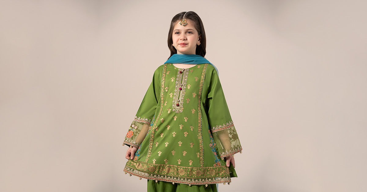 Maria B | 3 Piece Embroidered Lawn Suit | MKD-EF25-24