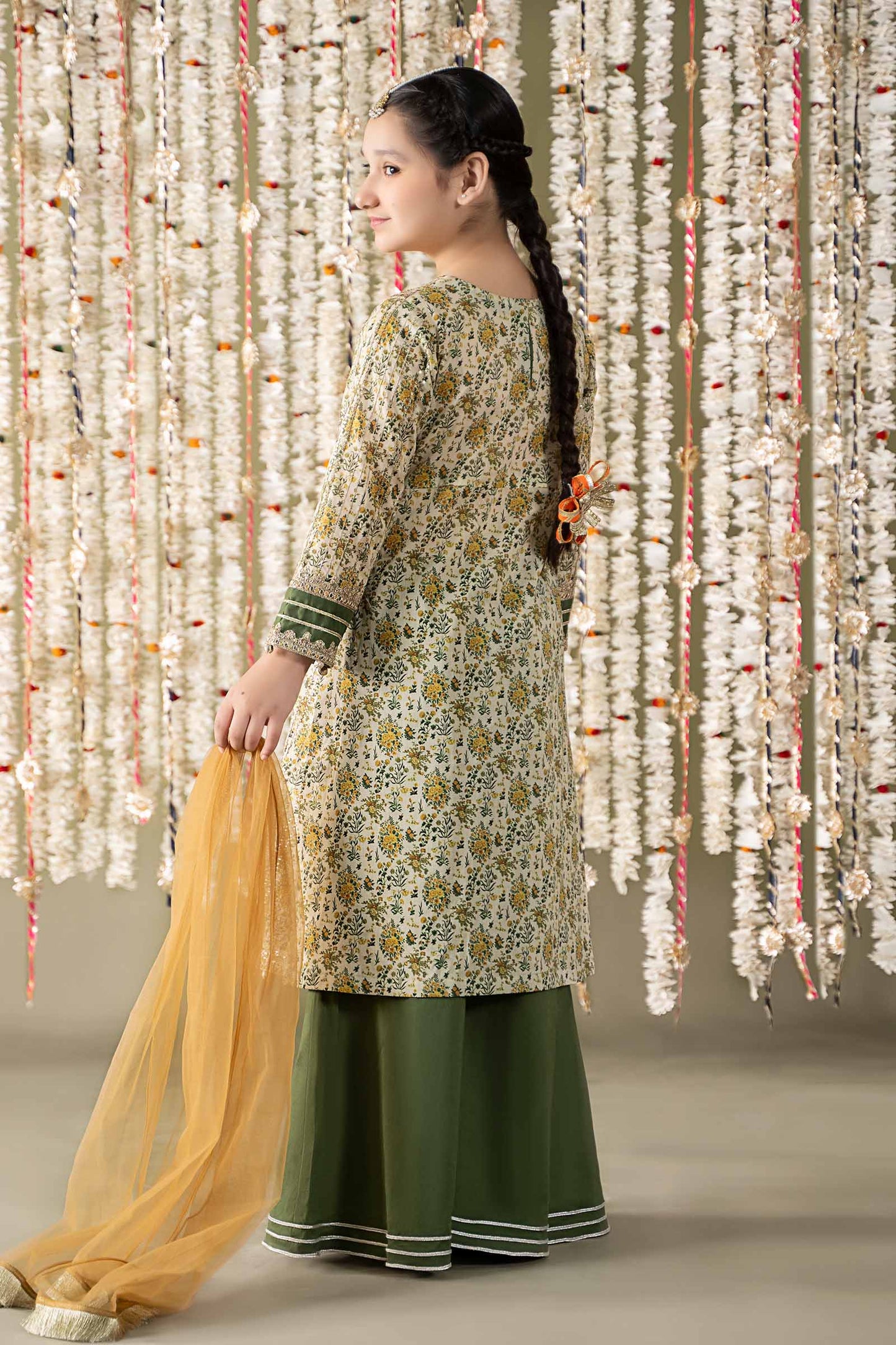 Maria B | 3 Piece Embroidered Lawn Suit | MKD-EF25-27 14-Dec Green