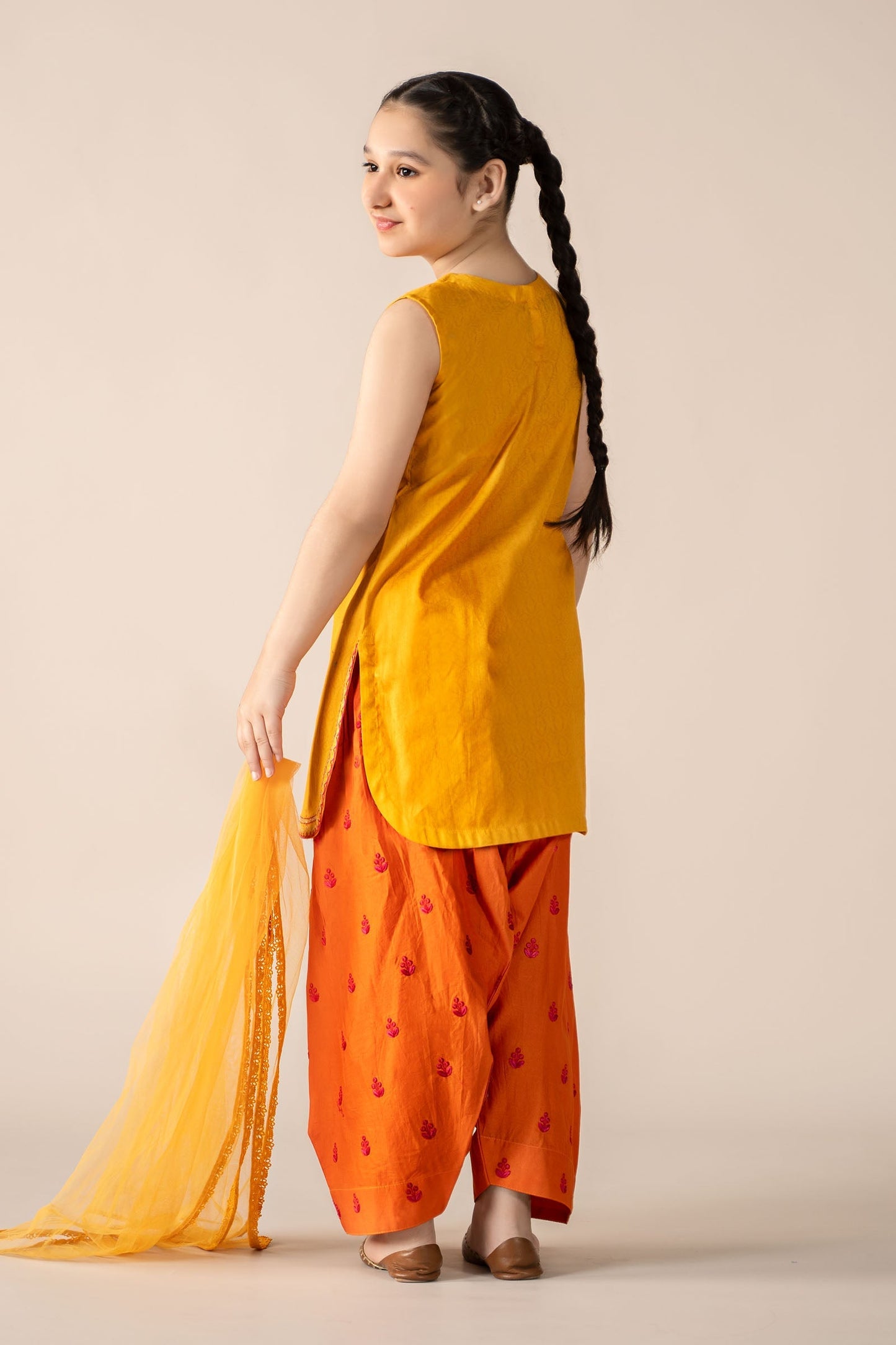 Maria B | 3 Piece Embroidered Dobby Lawn Suit | MKD-EF25-54 8-Jun Yellow