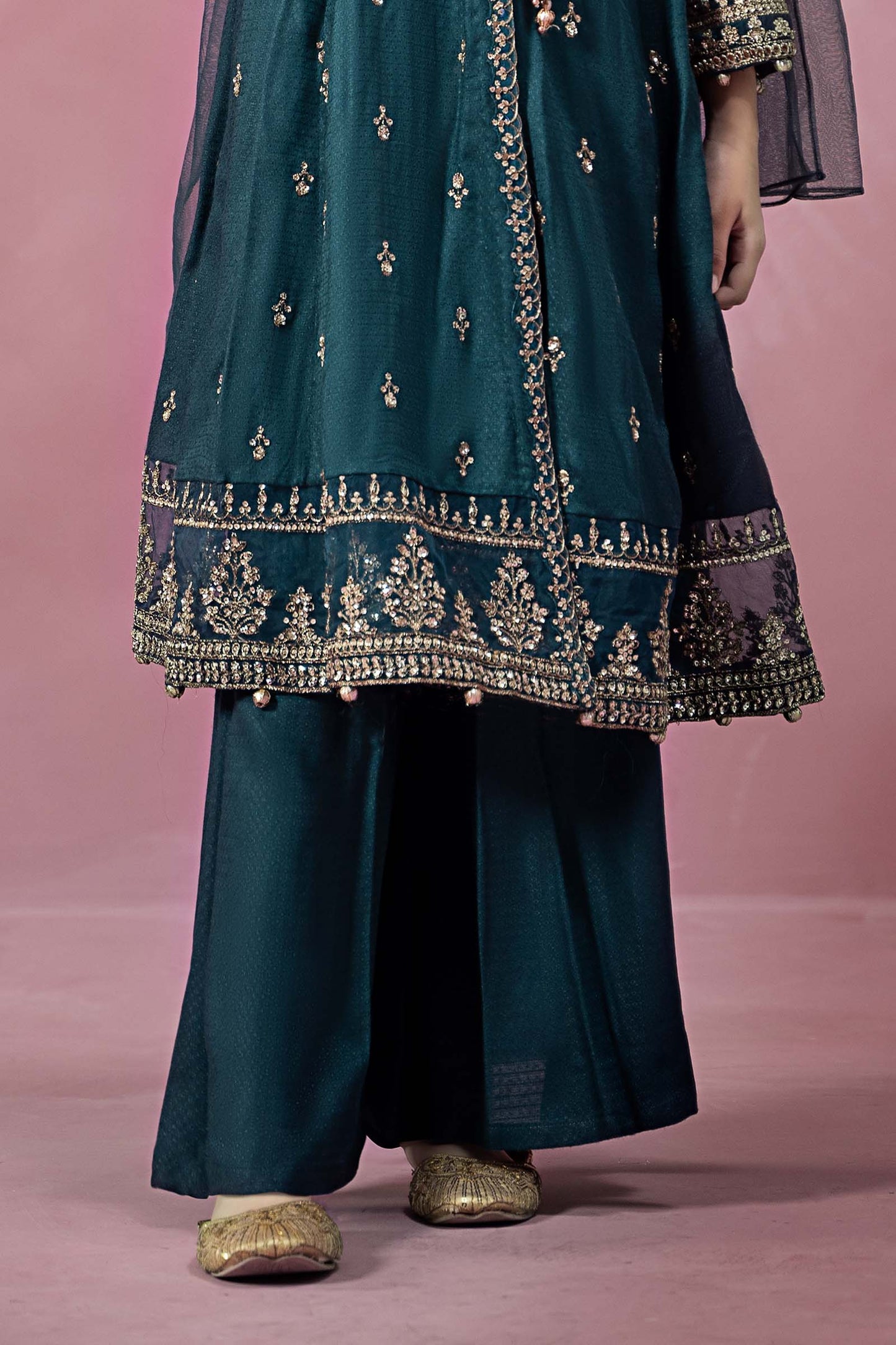 Maria B | 3 Piece Embroidered Linen Suit | MKD-W24-02 12-Oct Blue