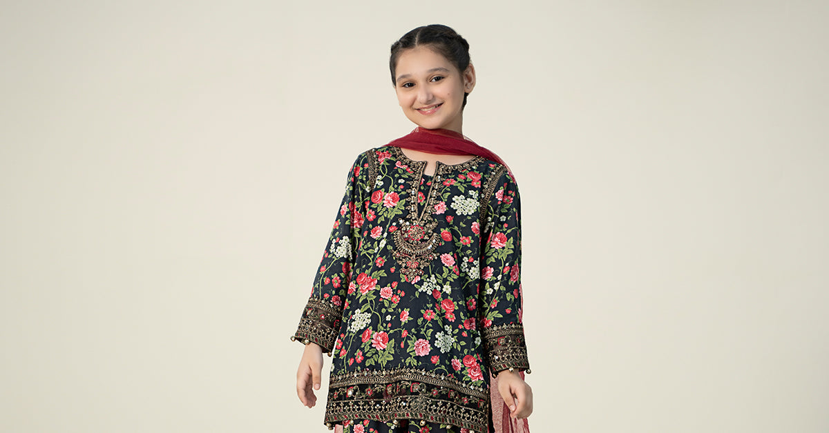 Maria B | 3 Piece Printed Linen Suit | MKD-W24-19 14-Dec Black