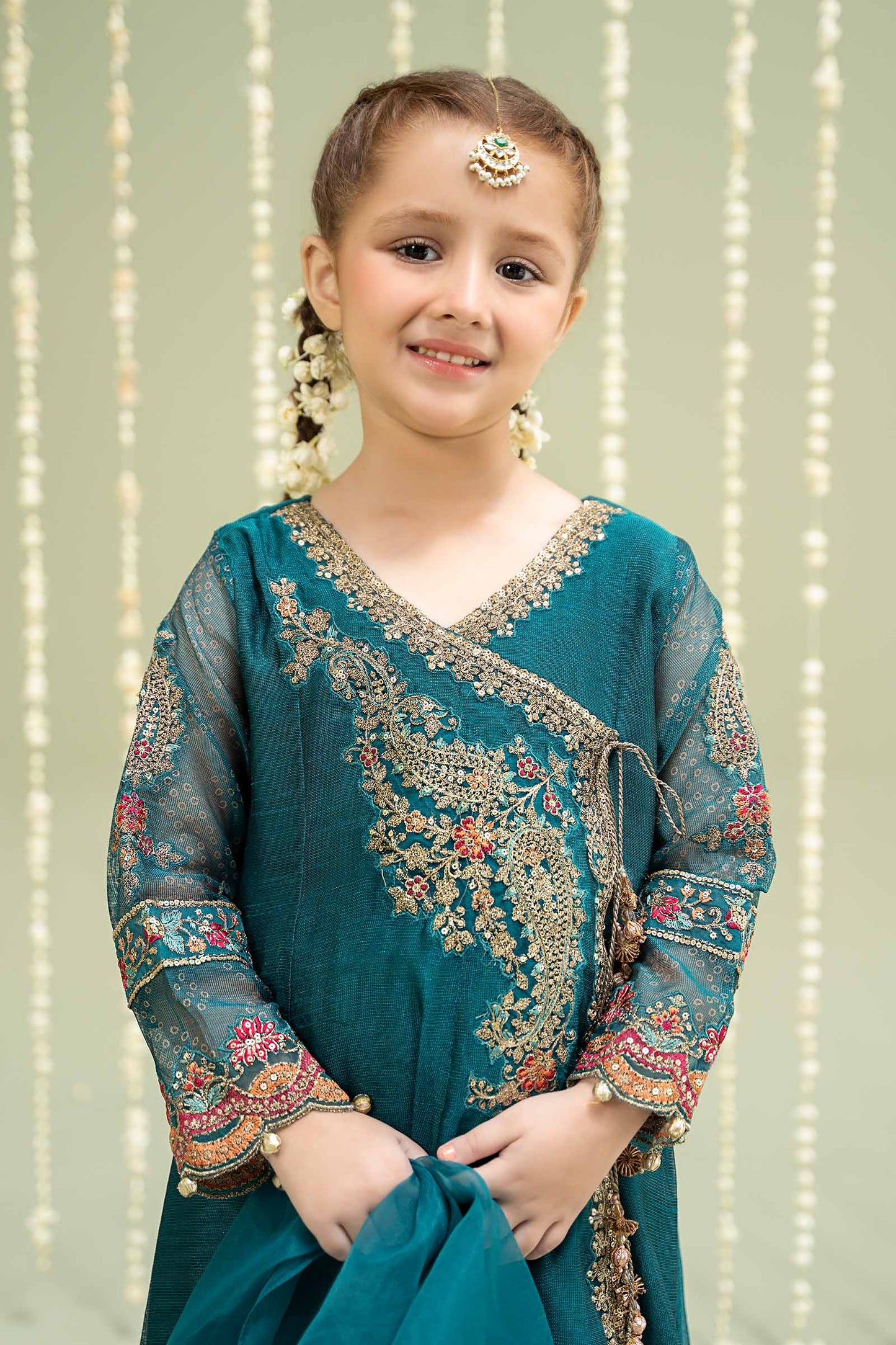Maria B | 3 Piece Embroidered Paper Cotton Suit | MKD-W24-22 10-Aug Green