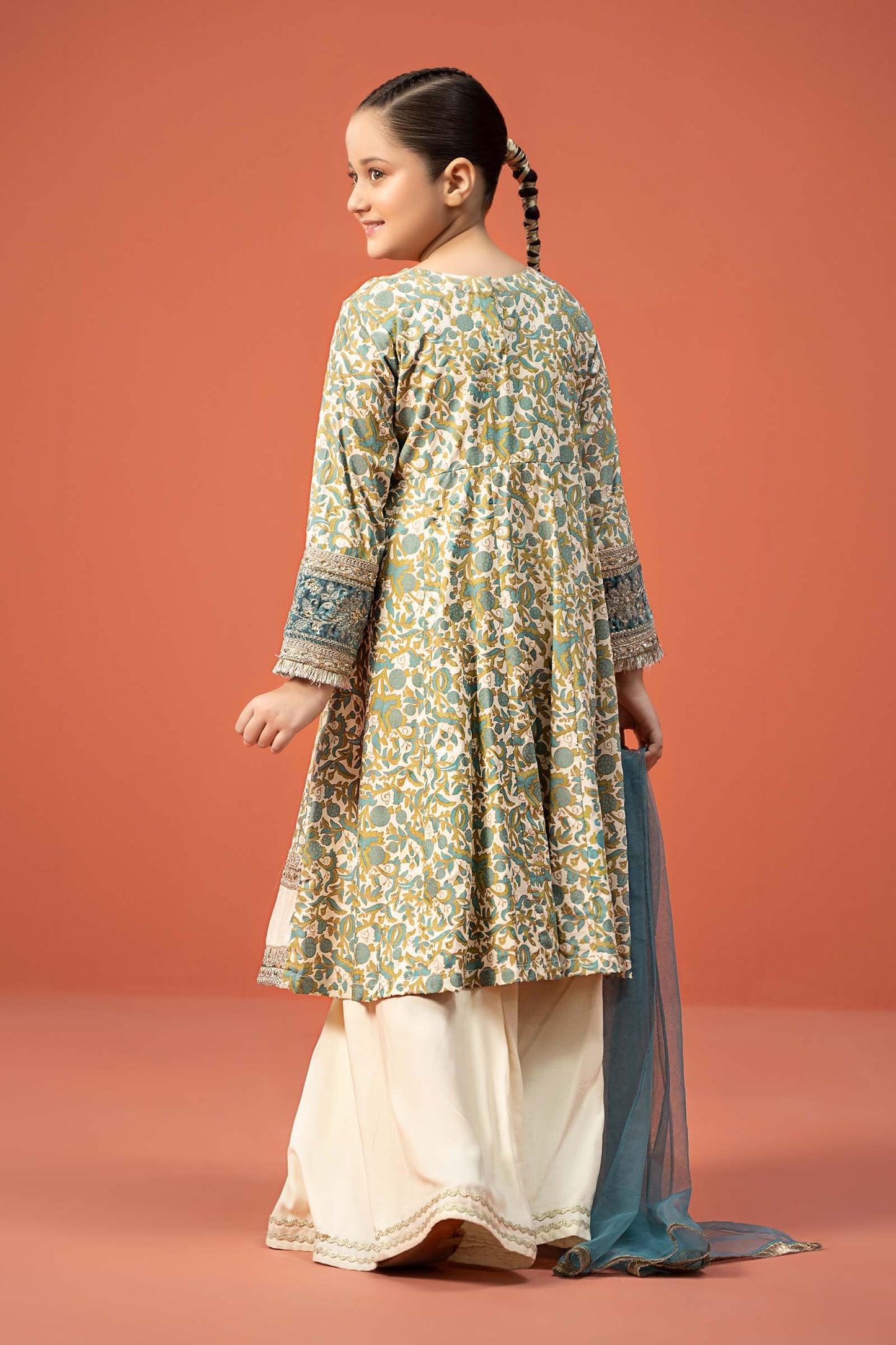 Maria B | 3 Piece Printed Linen Suit | MKD-W24-25 10-Aug White