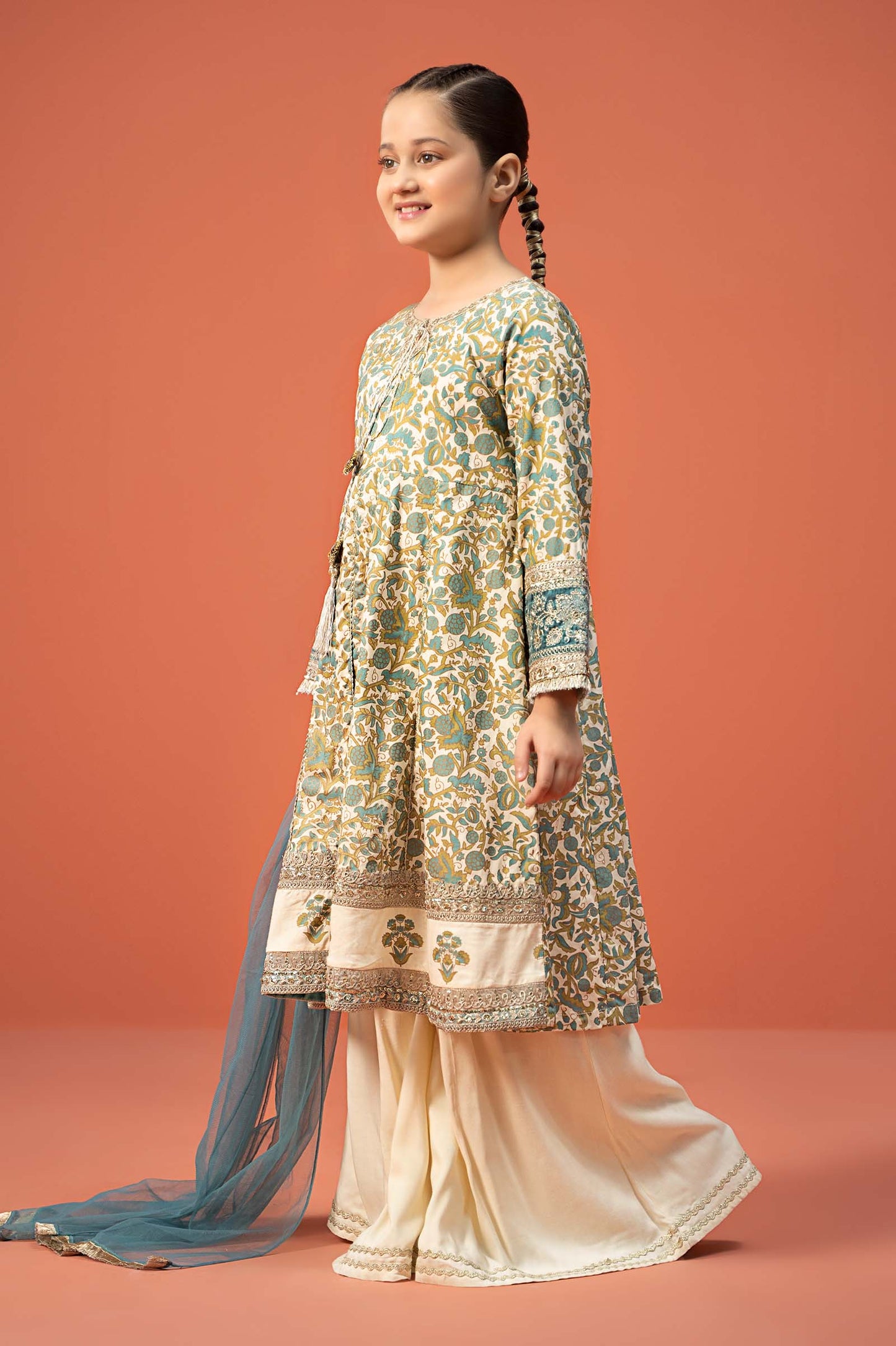 Maria B | 3 Piece Printed Linen Suit | MKD-W24-25 8-Jun White