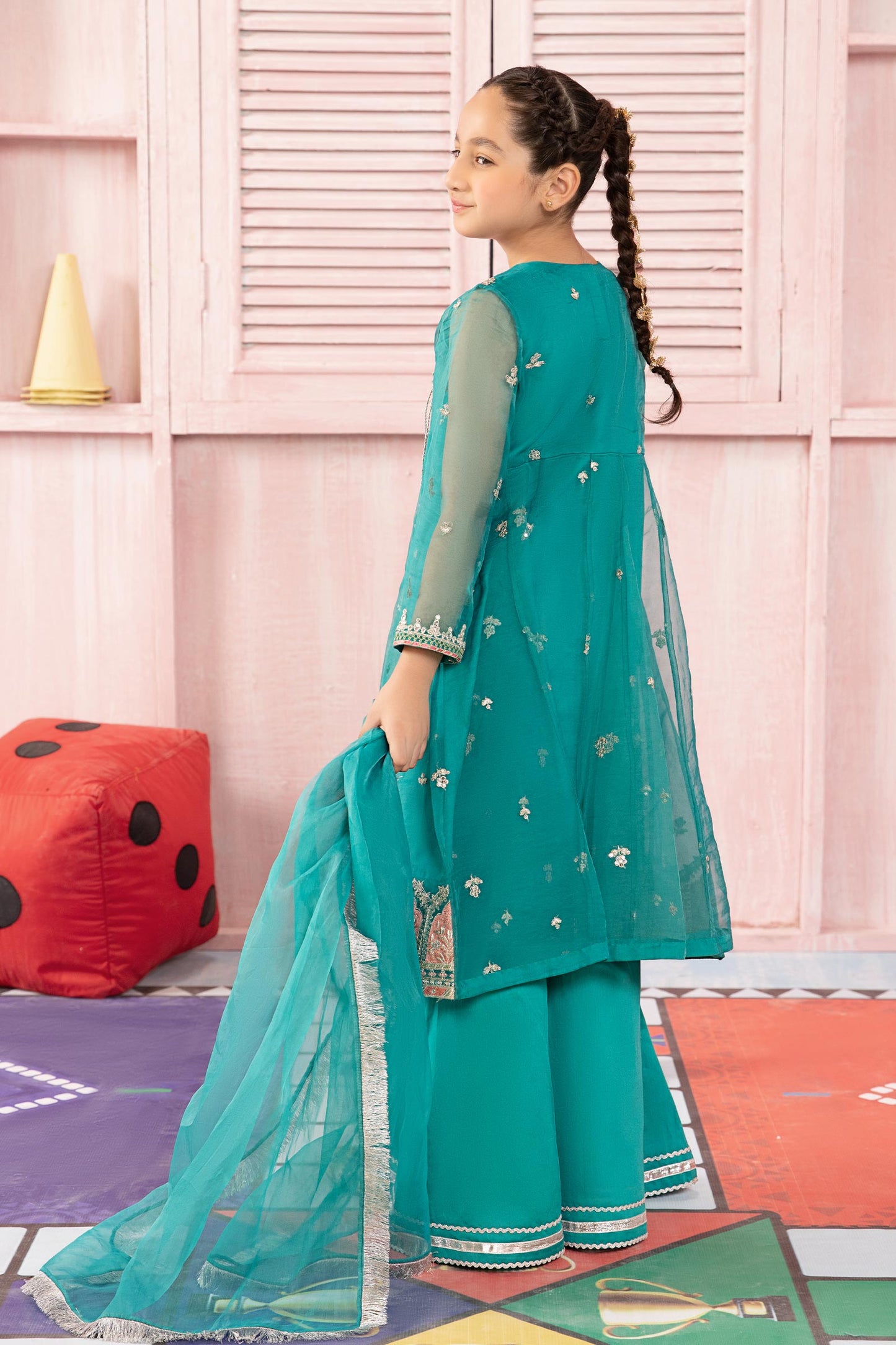 Maria B | 3 Piece Embroidered Organza Suit | MKS-PF24-01 14-Dec Ferozi