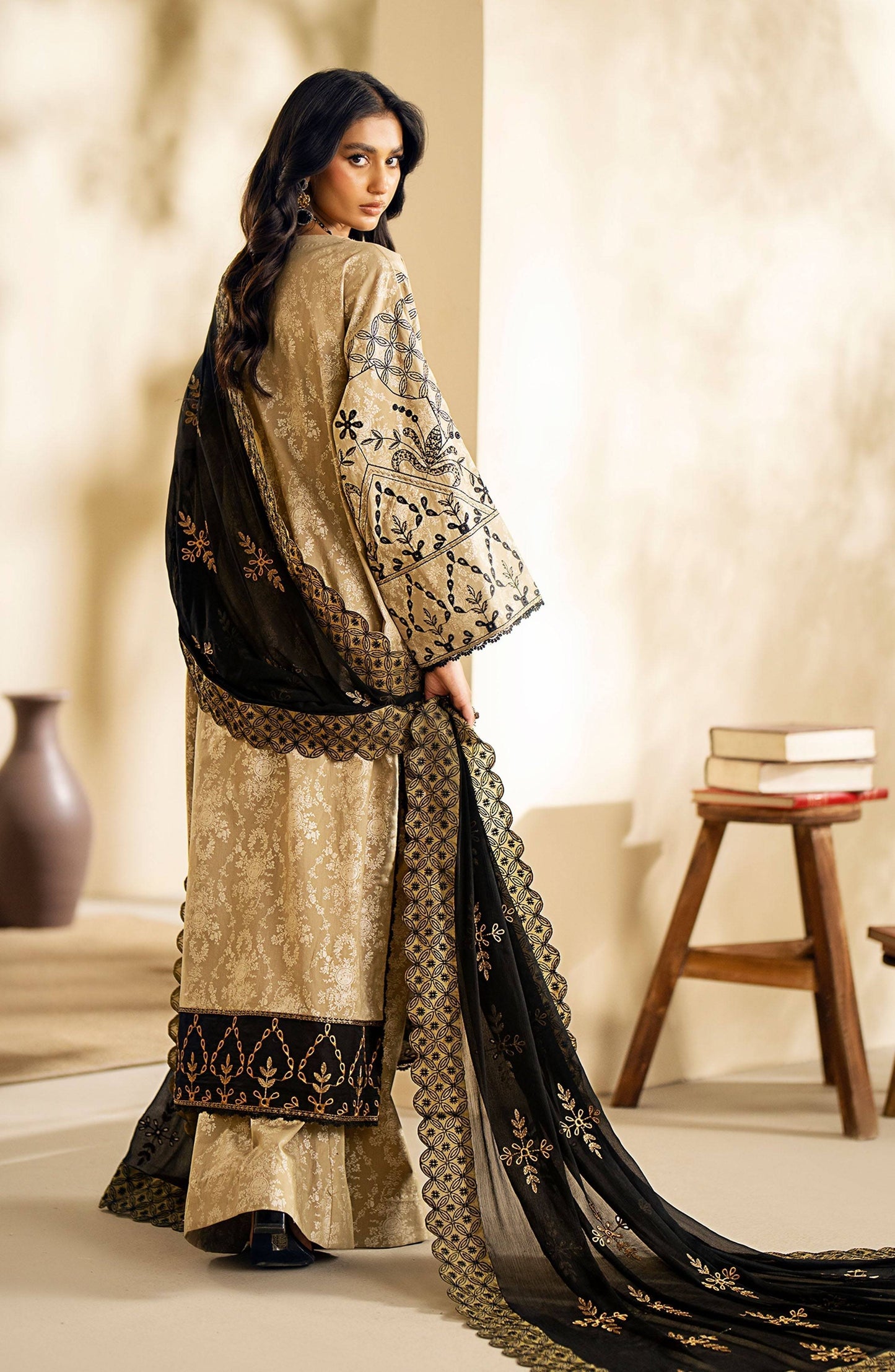 Maryum N Maria | Eid Edit 24 | Natasha - Pakistani Designer Dress - by Maryum N Maria | Type: Luxury - 100% Original at Saira Sultan