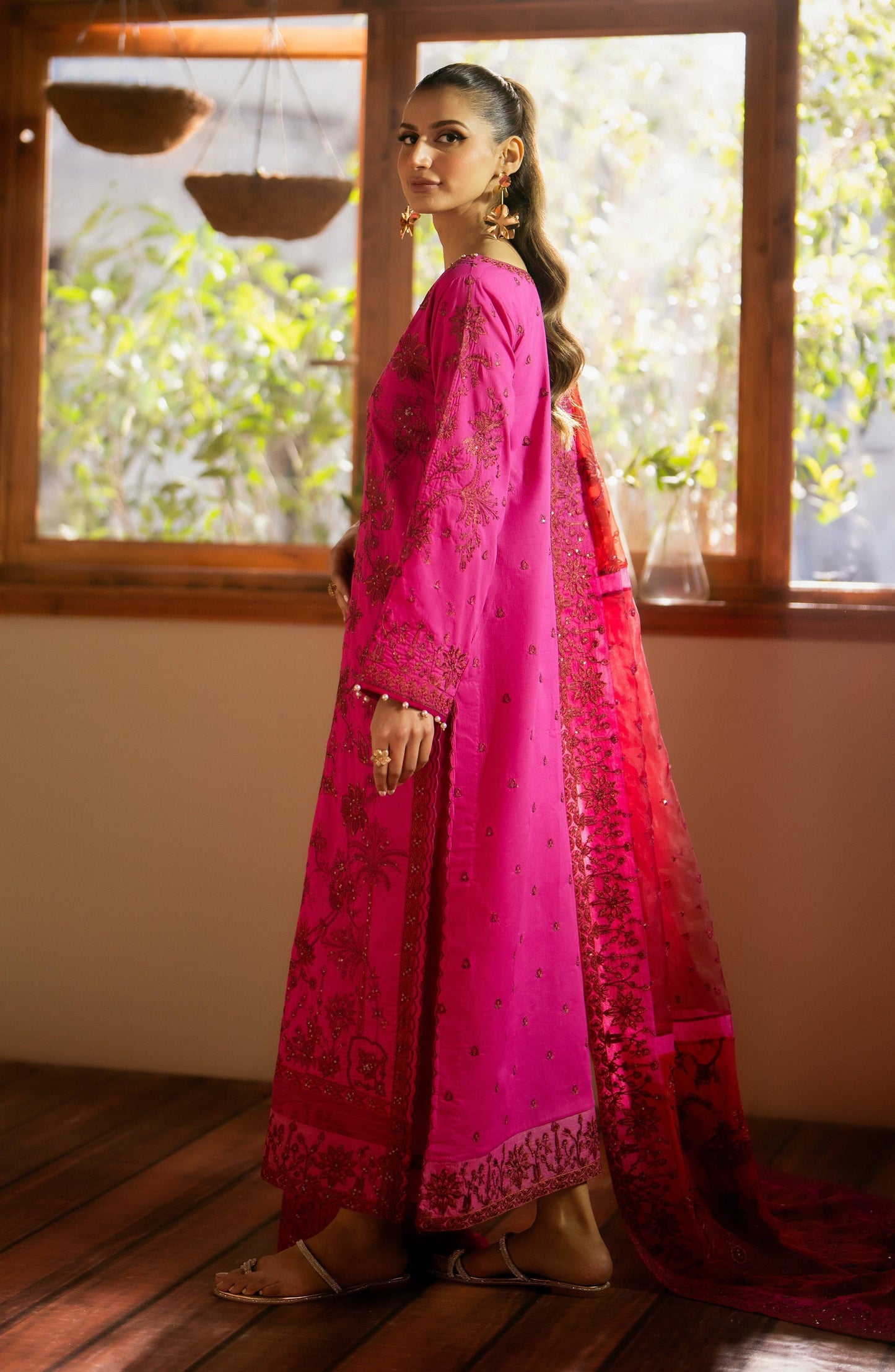 Maryum N Maria | Luxury Lawn 24 | Mona - Pakistani Designer Dress - by Maryum N Maria | Type: Luxury - 100% Original at Saira Sultan
