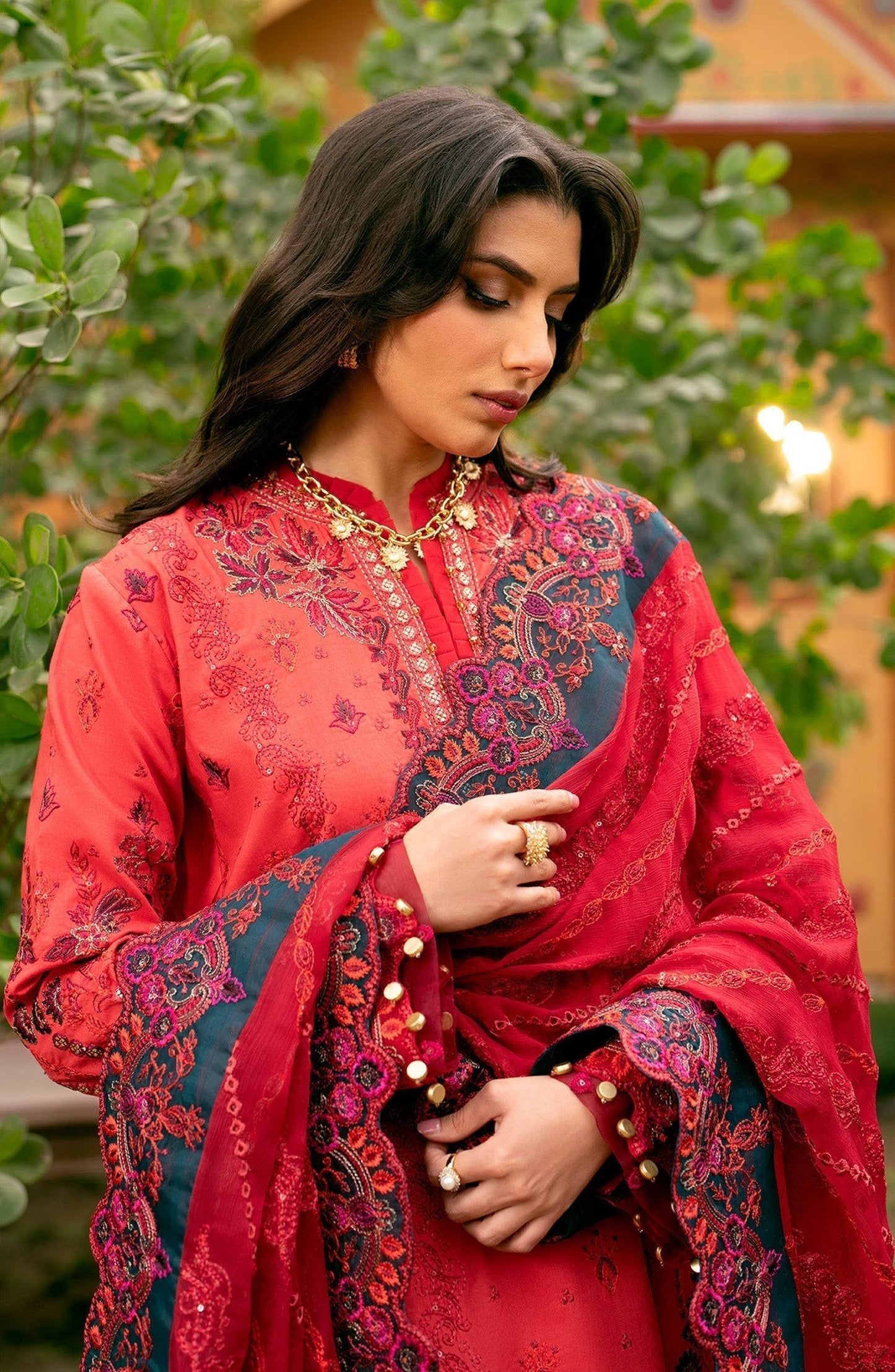 Maryum N Maria | Luxury Lawn 24 | Aliana - Pakistani Designer Dress - by Maryum N Maria | Type: Luxury - 100% Original at Saira Sultan